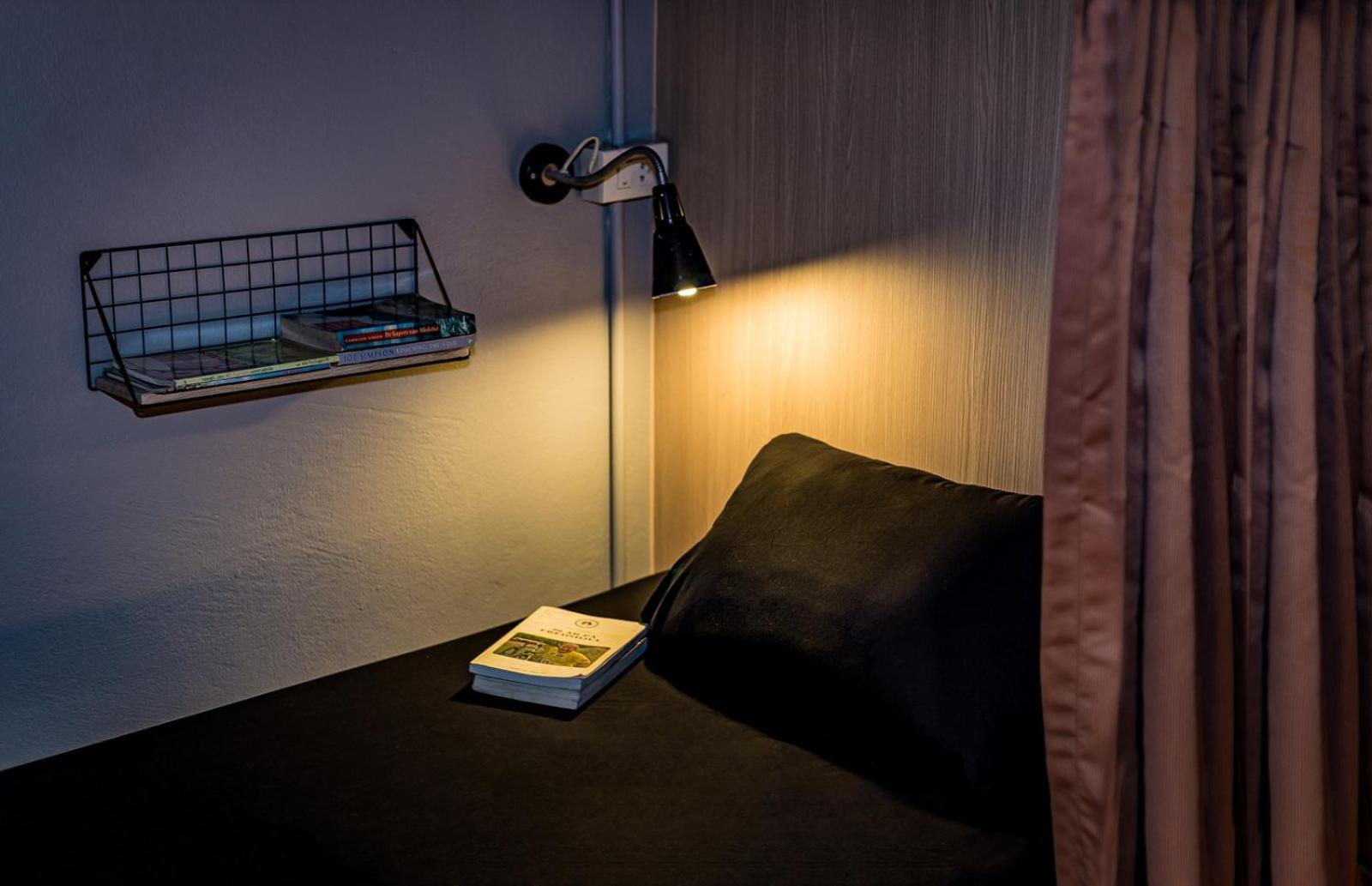 Bed in 12-Bed Mixed Dormitory Room photo 1