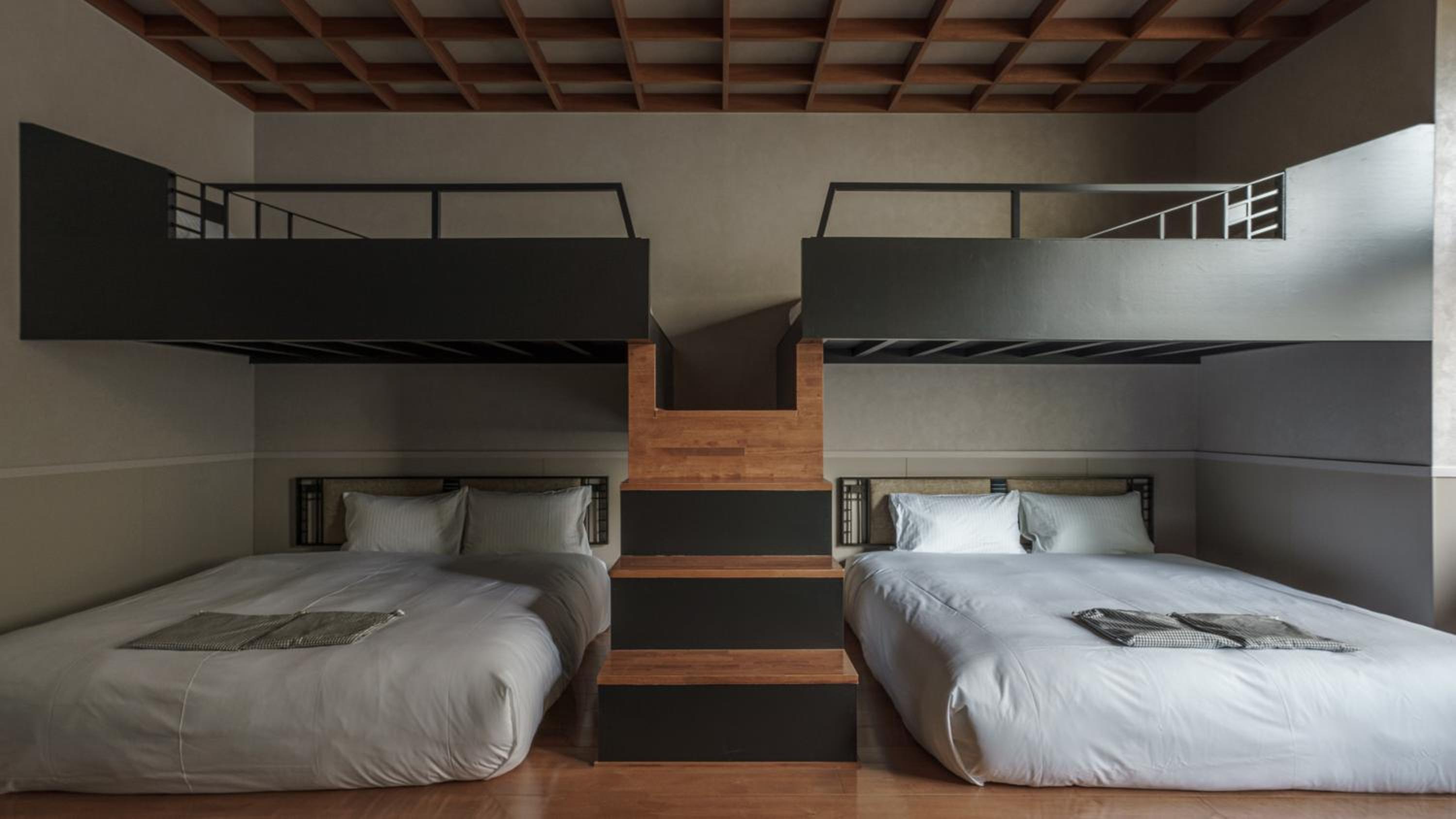 Superior Family Room with Bunk Beds - Photo 9