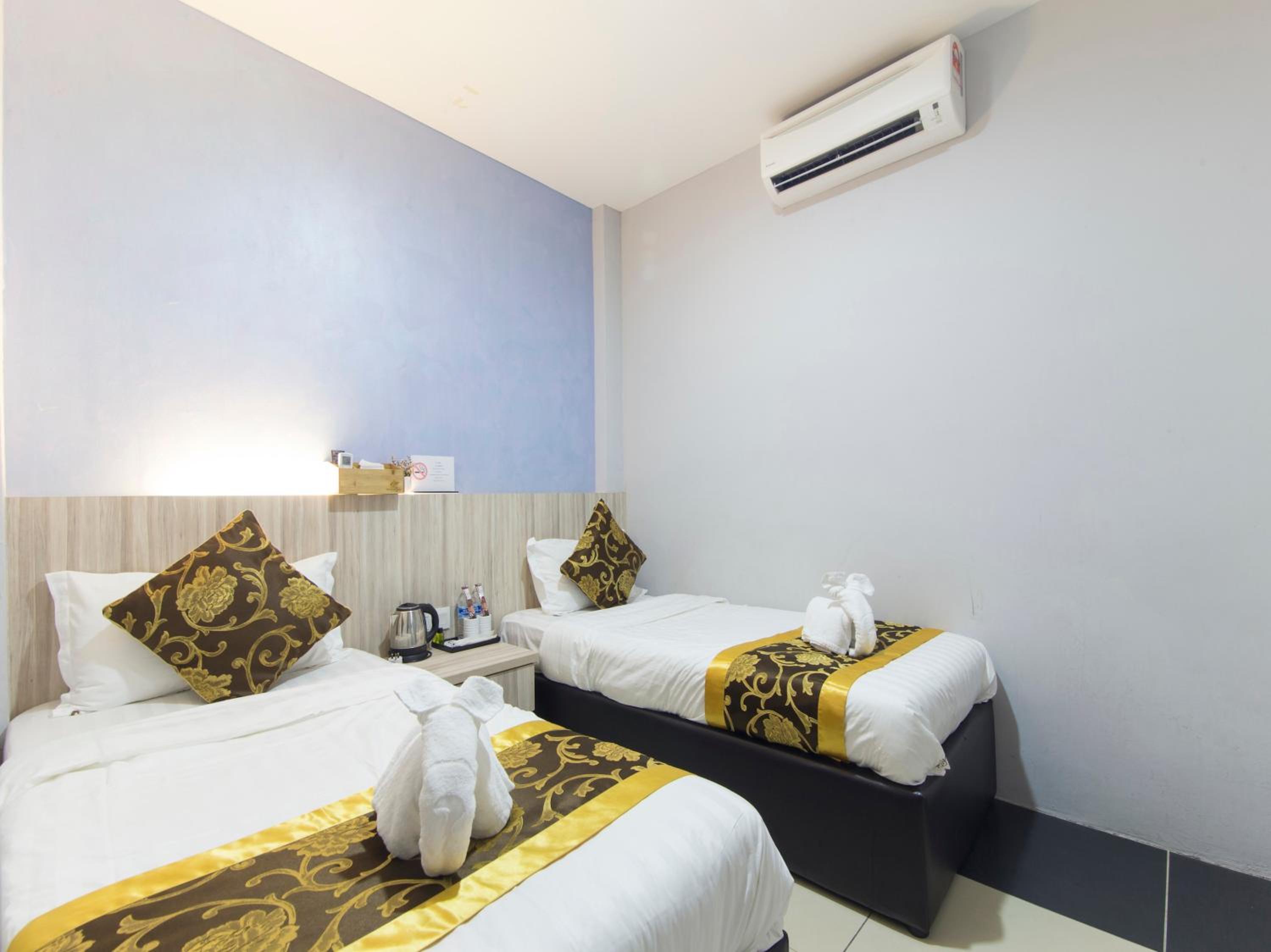 Standard Twin Room photo 1