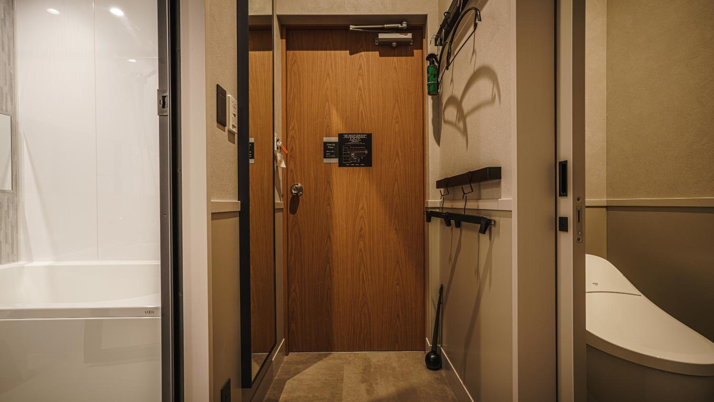 Deluxe Double Room - Photo 13