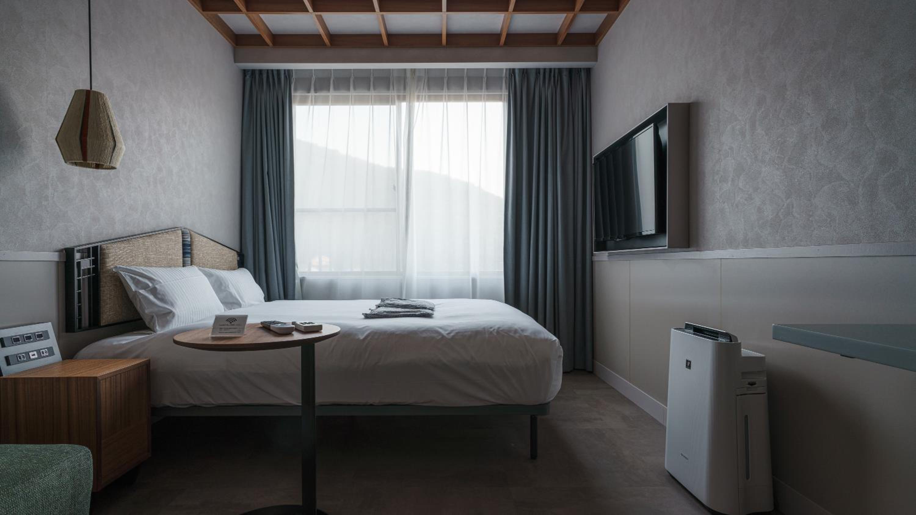 Standard Double Room - Photo 8