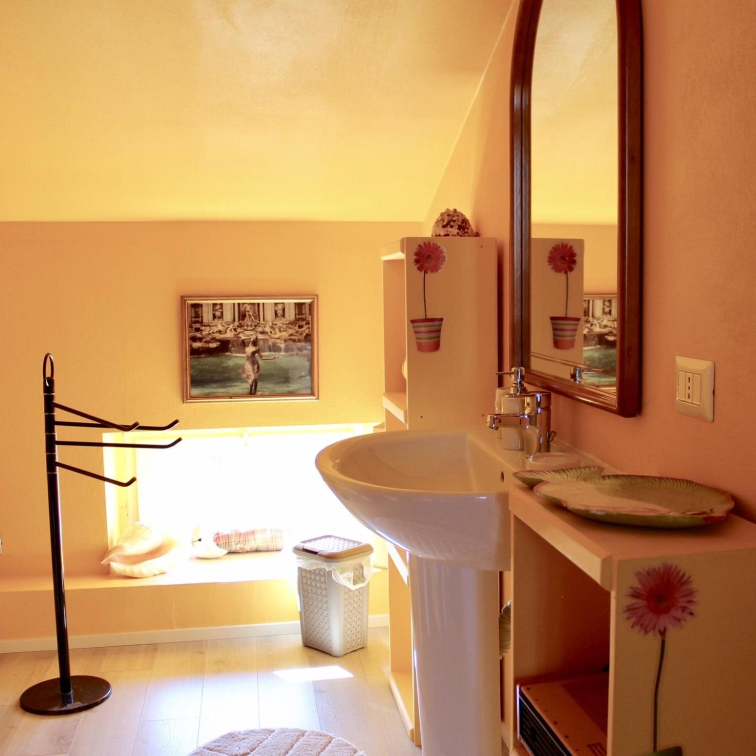 Double Room - Photo 3