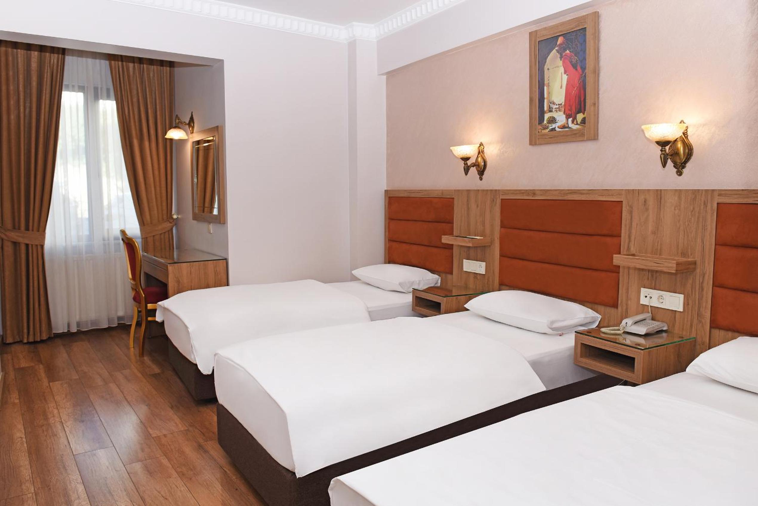Triple Room photo 2