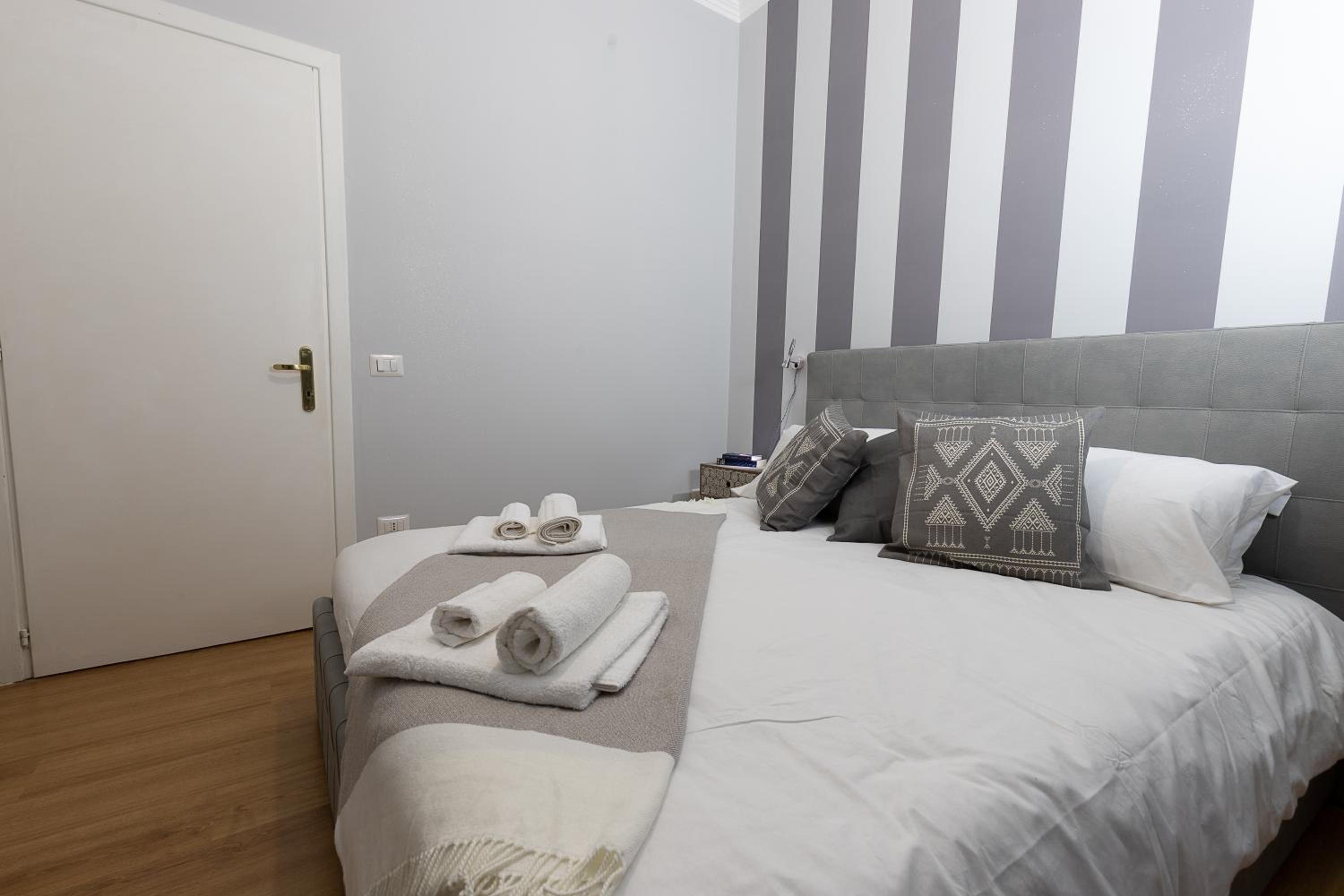Double Room with Private External Bathroom
