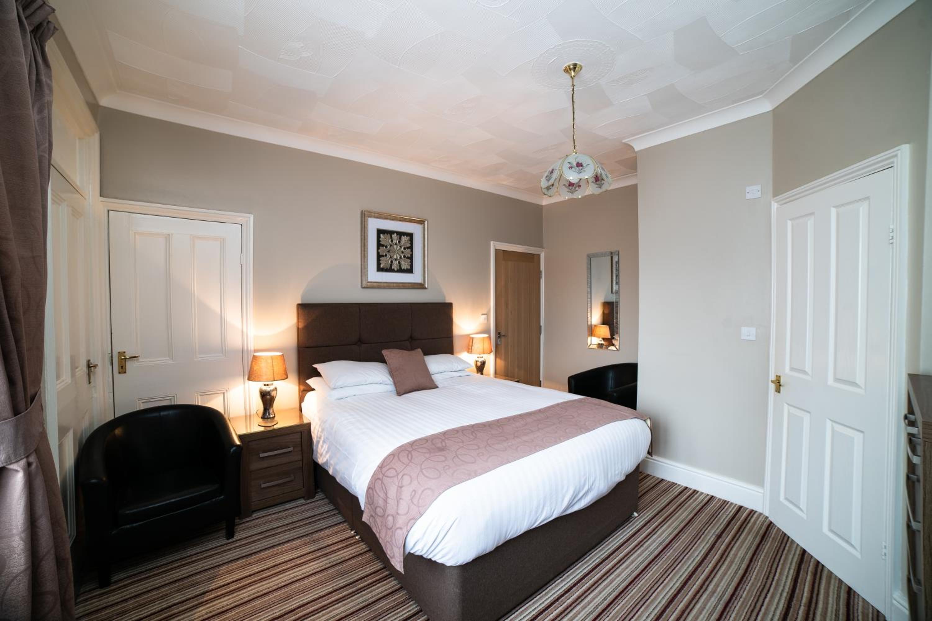 Deluxe Double Room - Photo 1