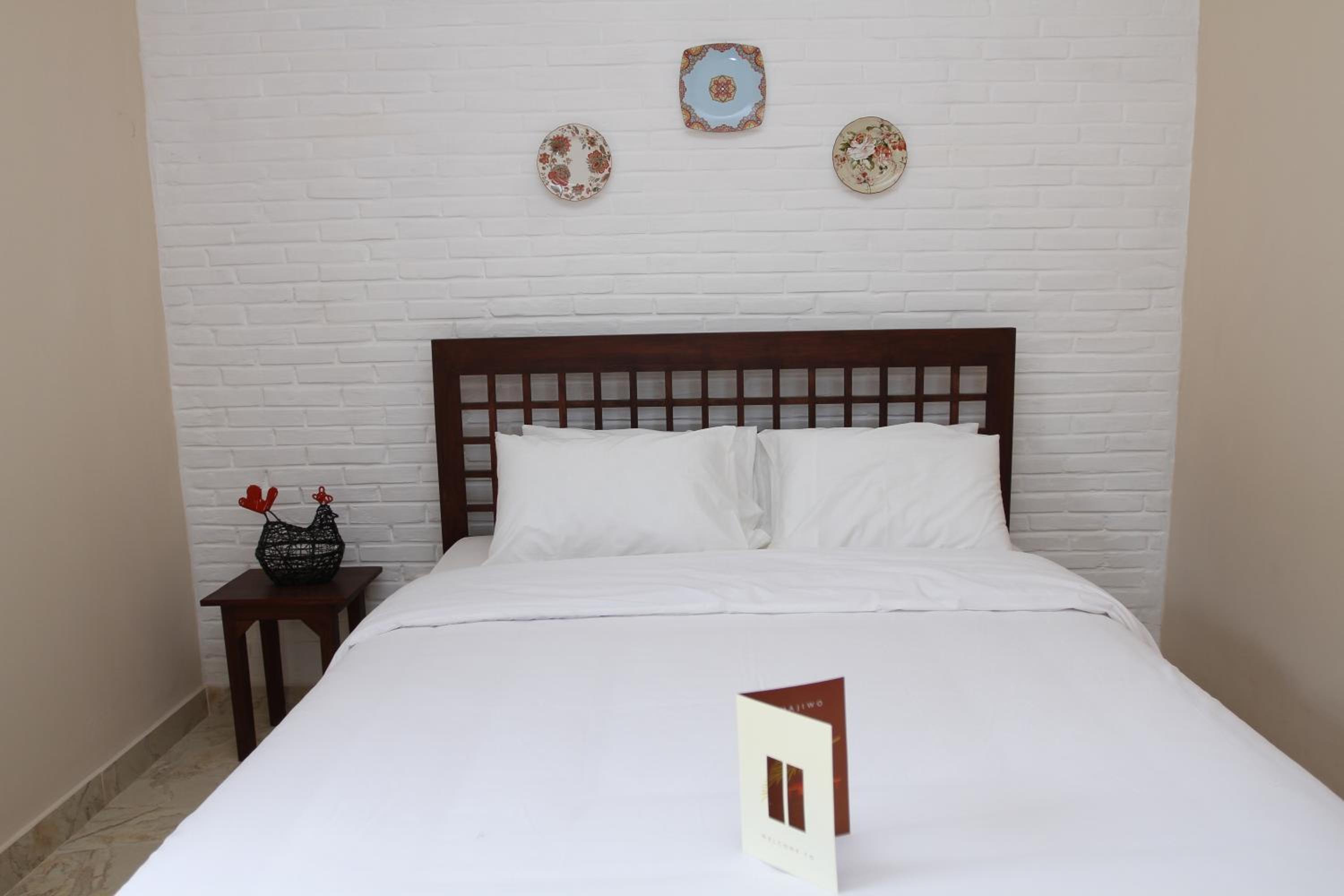 Standard Double Room - Photo 1