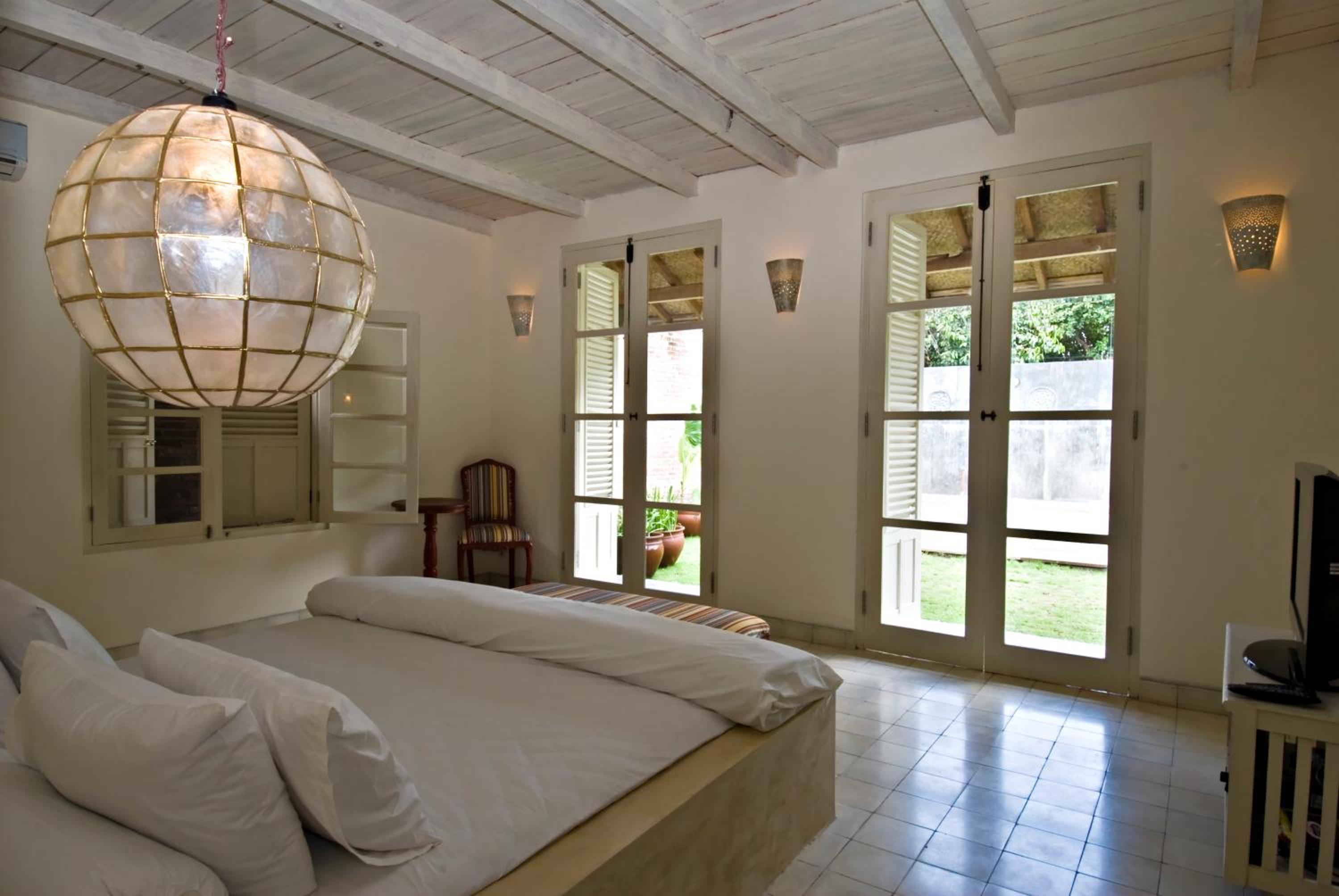 Two-Bedroom Villa - Photo 11
