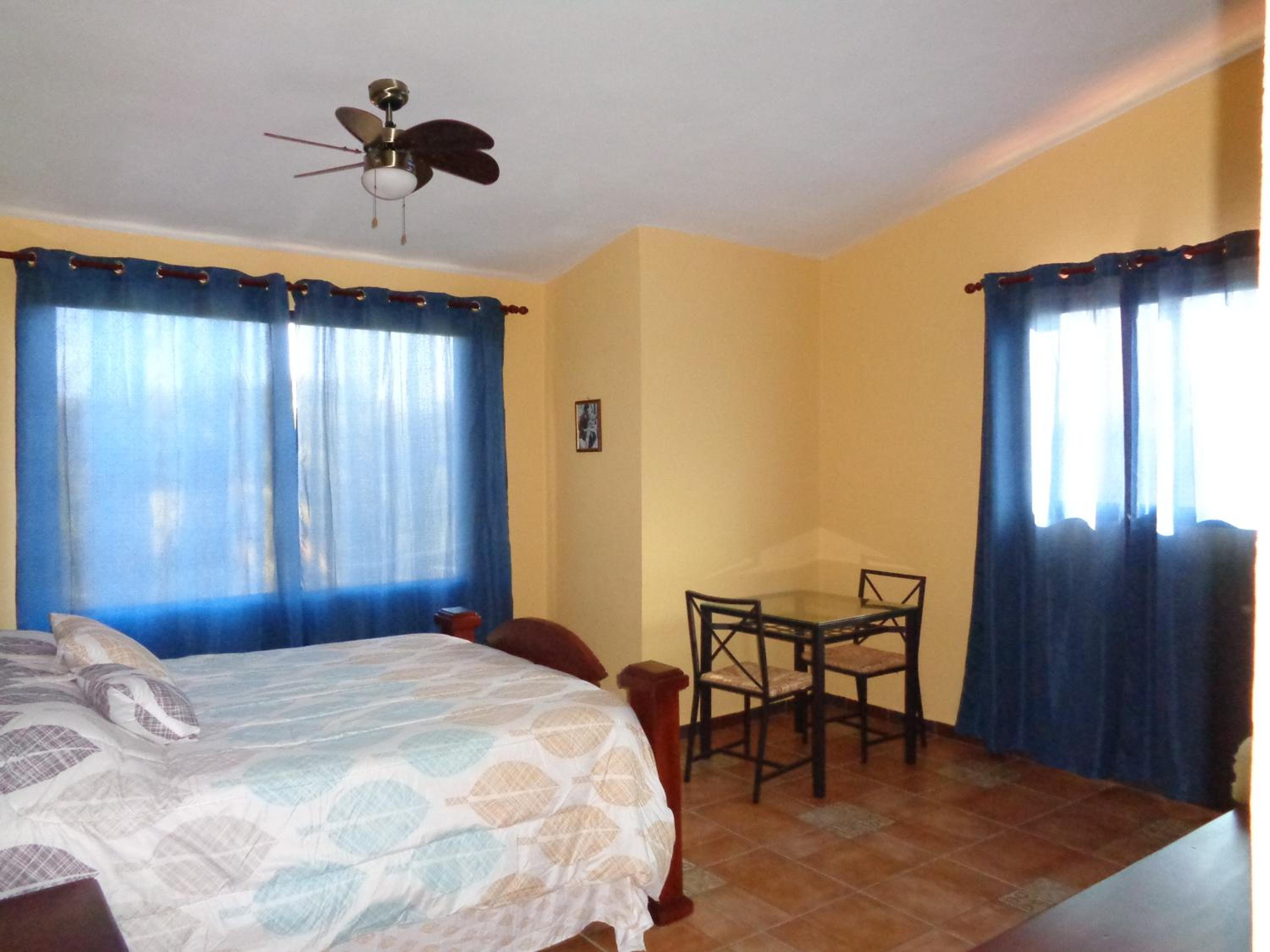 Deluxe Double Room with Side Sea View photo 3