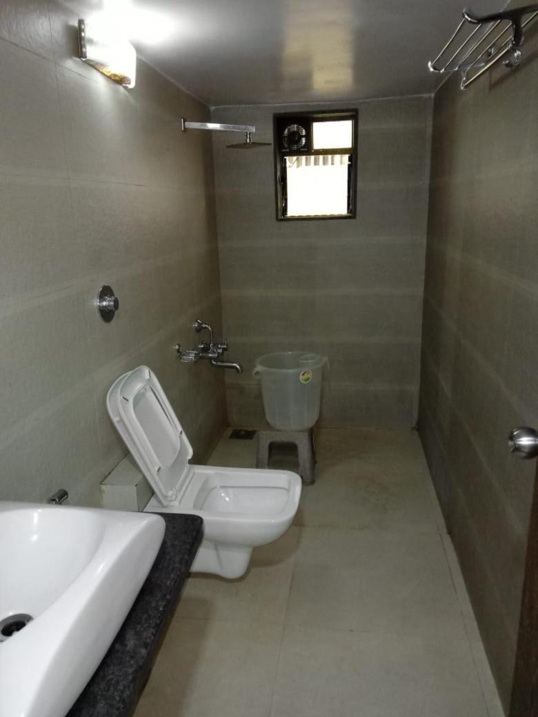 Standard Double Room With Fan photo 2