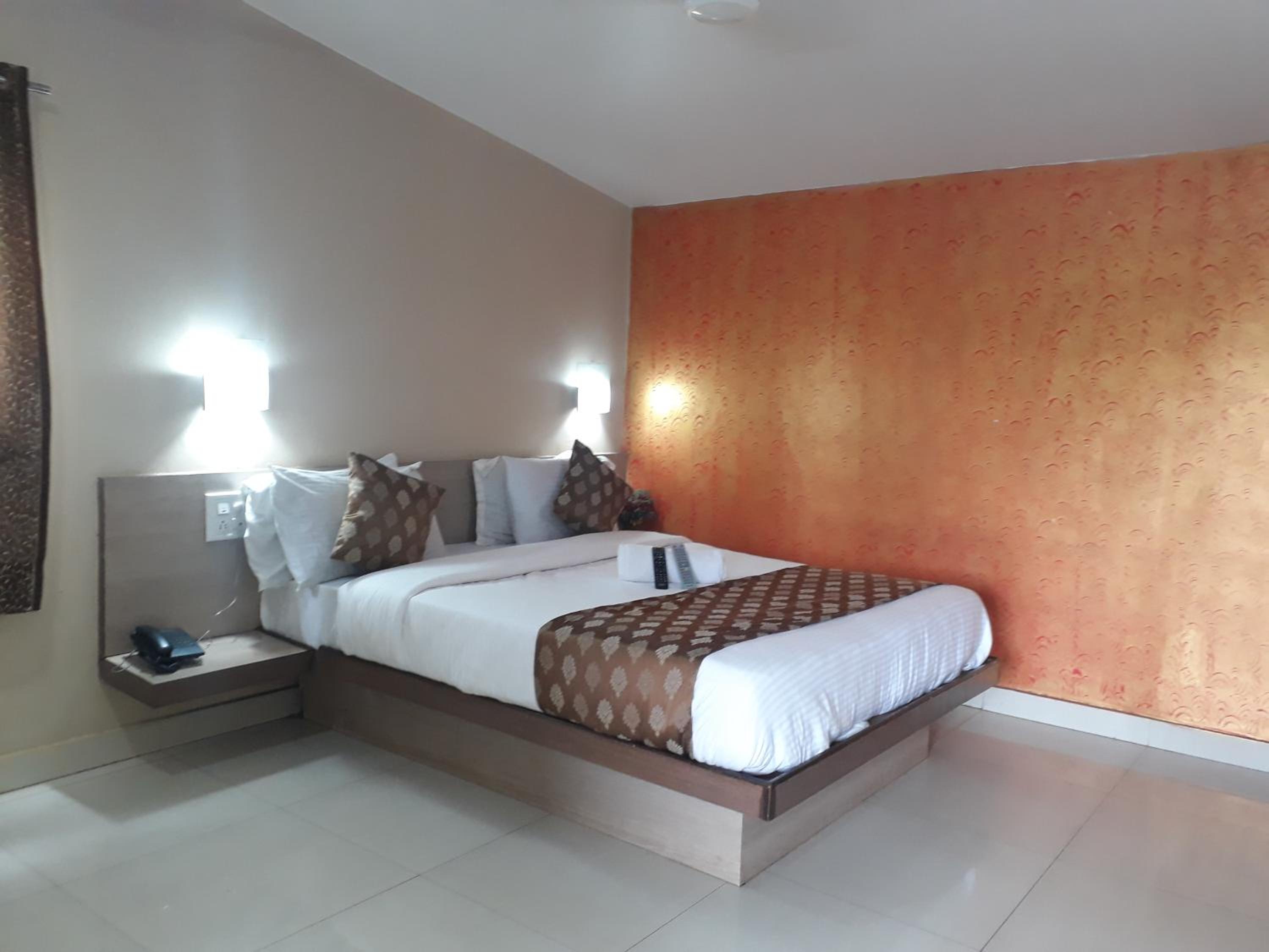 Standard Double Room Ac - Photo 7