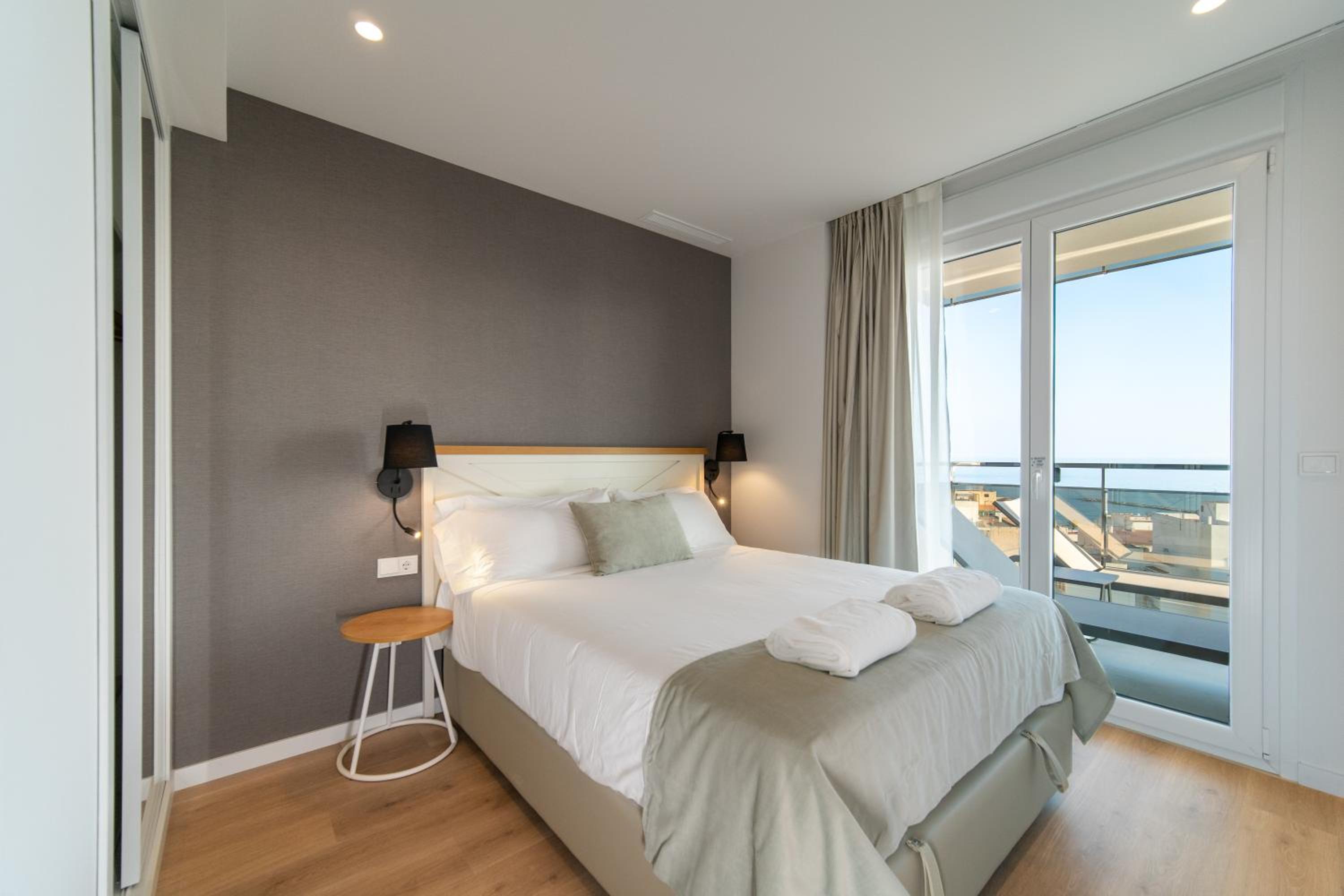 Apartamento de dos habitaciones con vista al mar