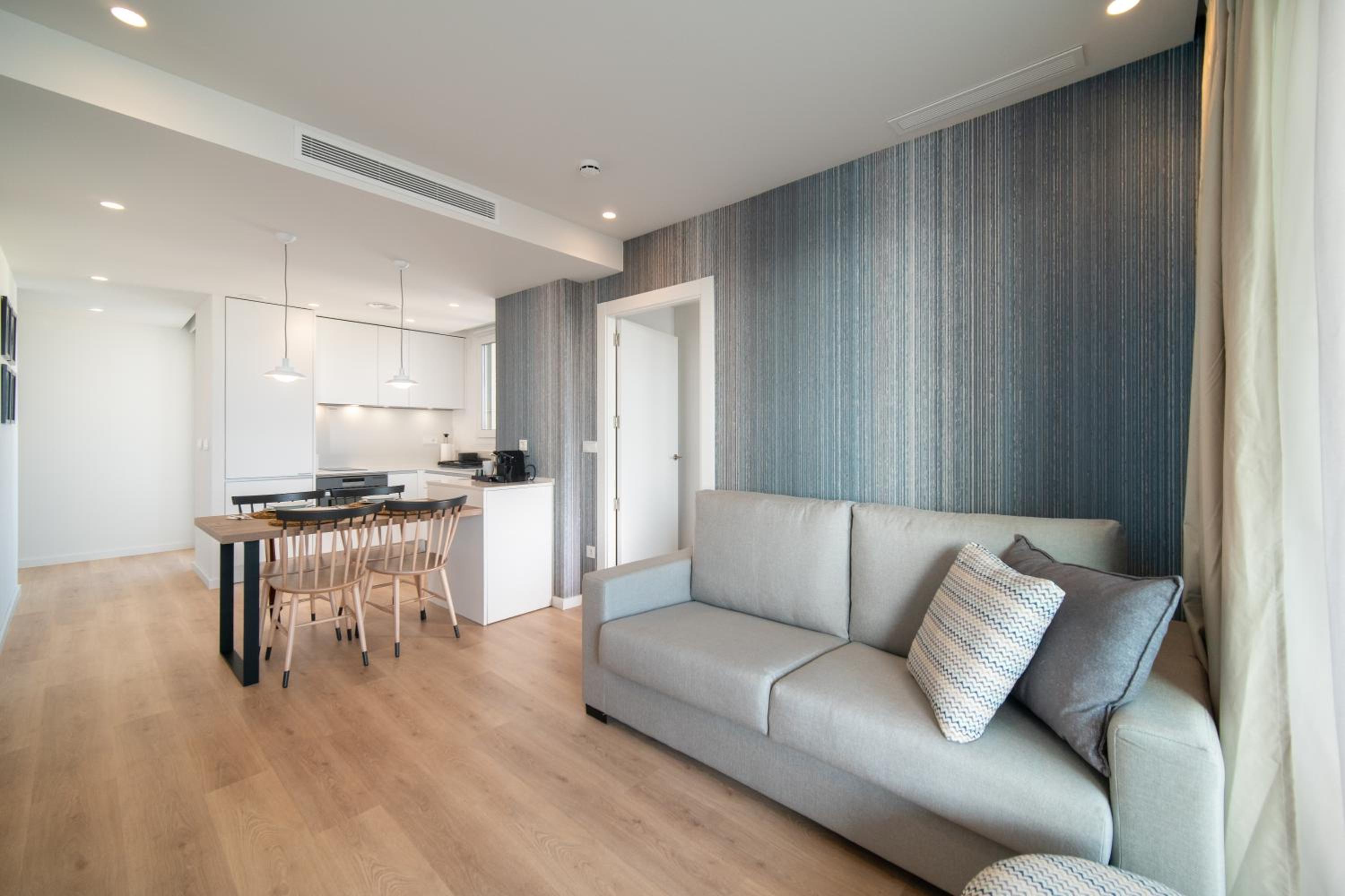 Two bedroom apartment with Sea view photo 3