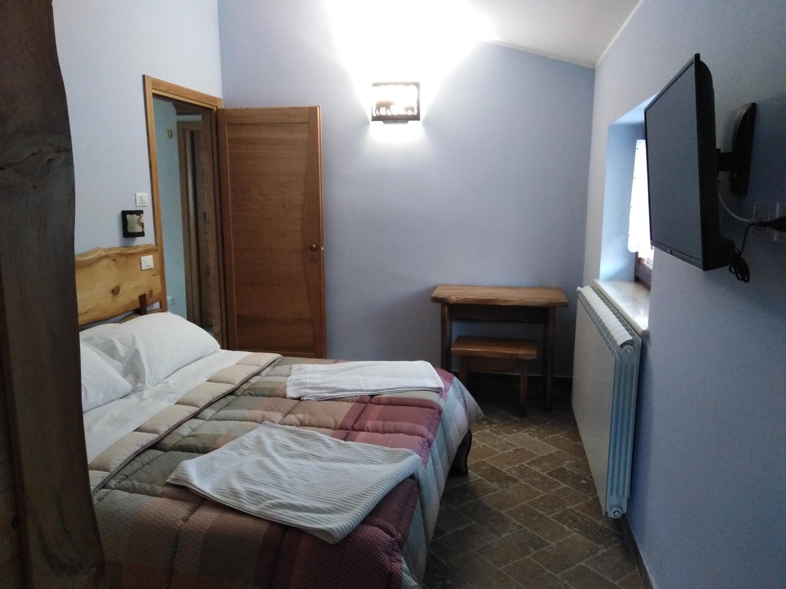 Double Room photo 3