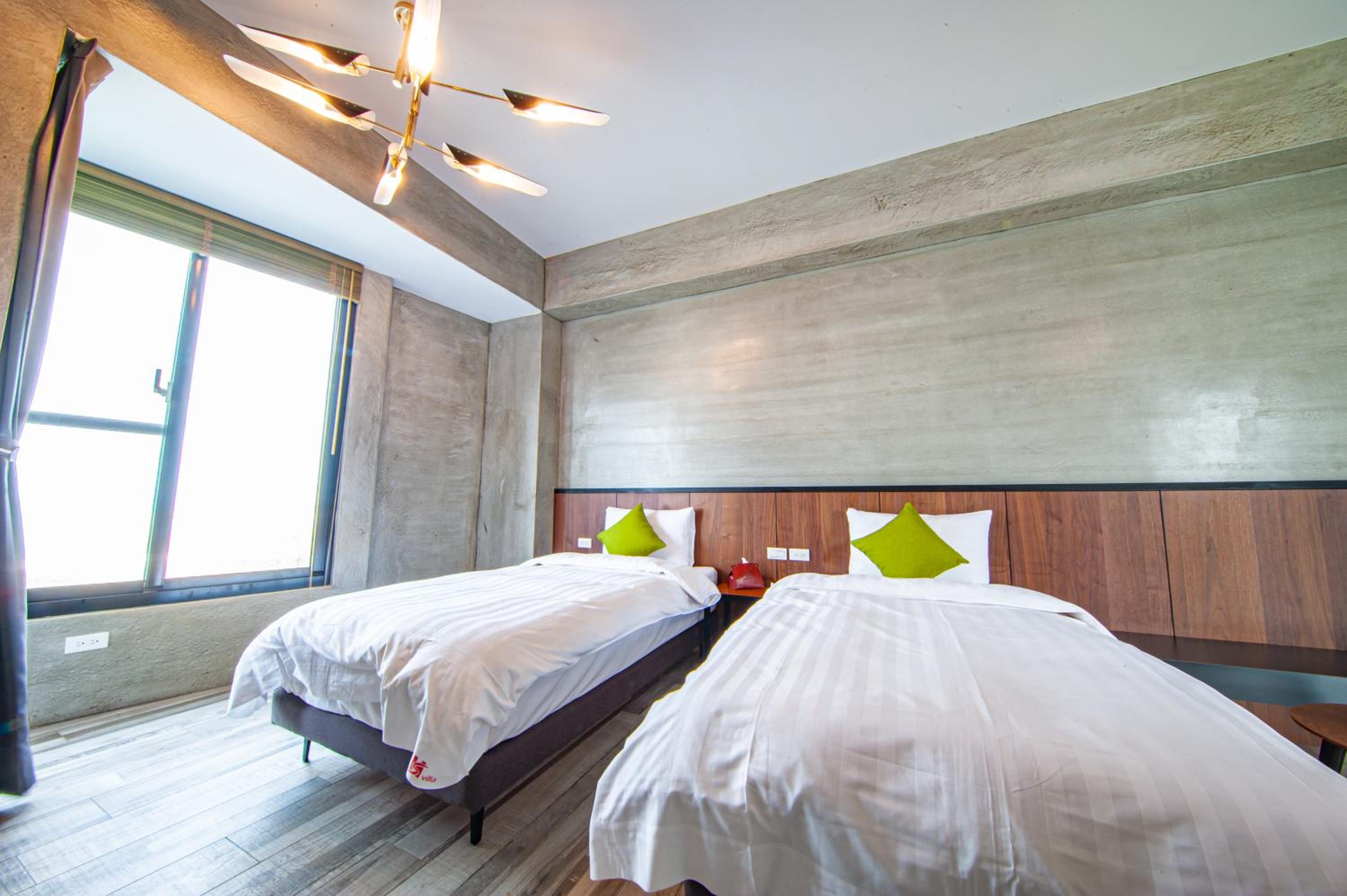 Deluxe Double or Twin Room with Balcony photo 3