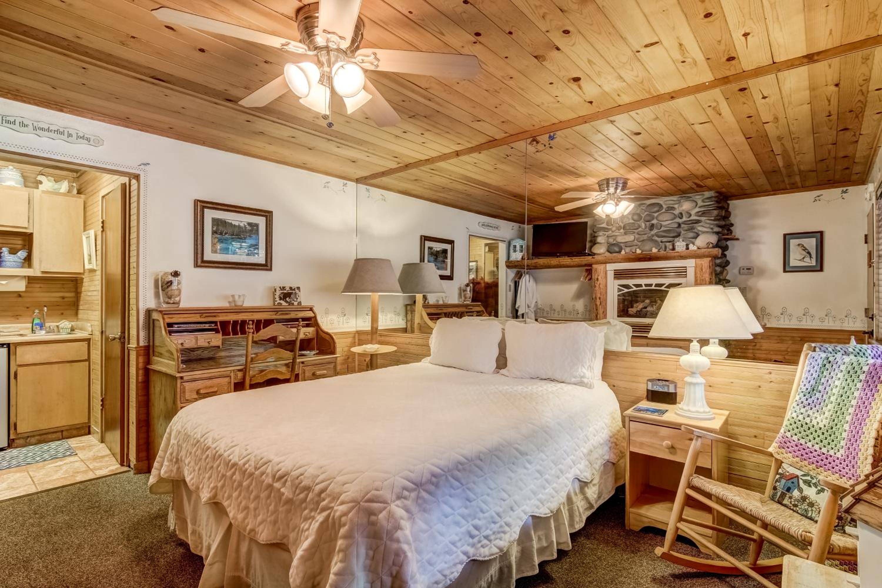 Queen Room