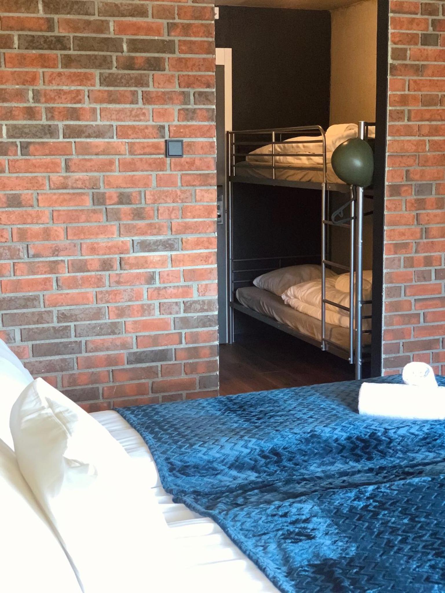 Family Room - Photo 1