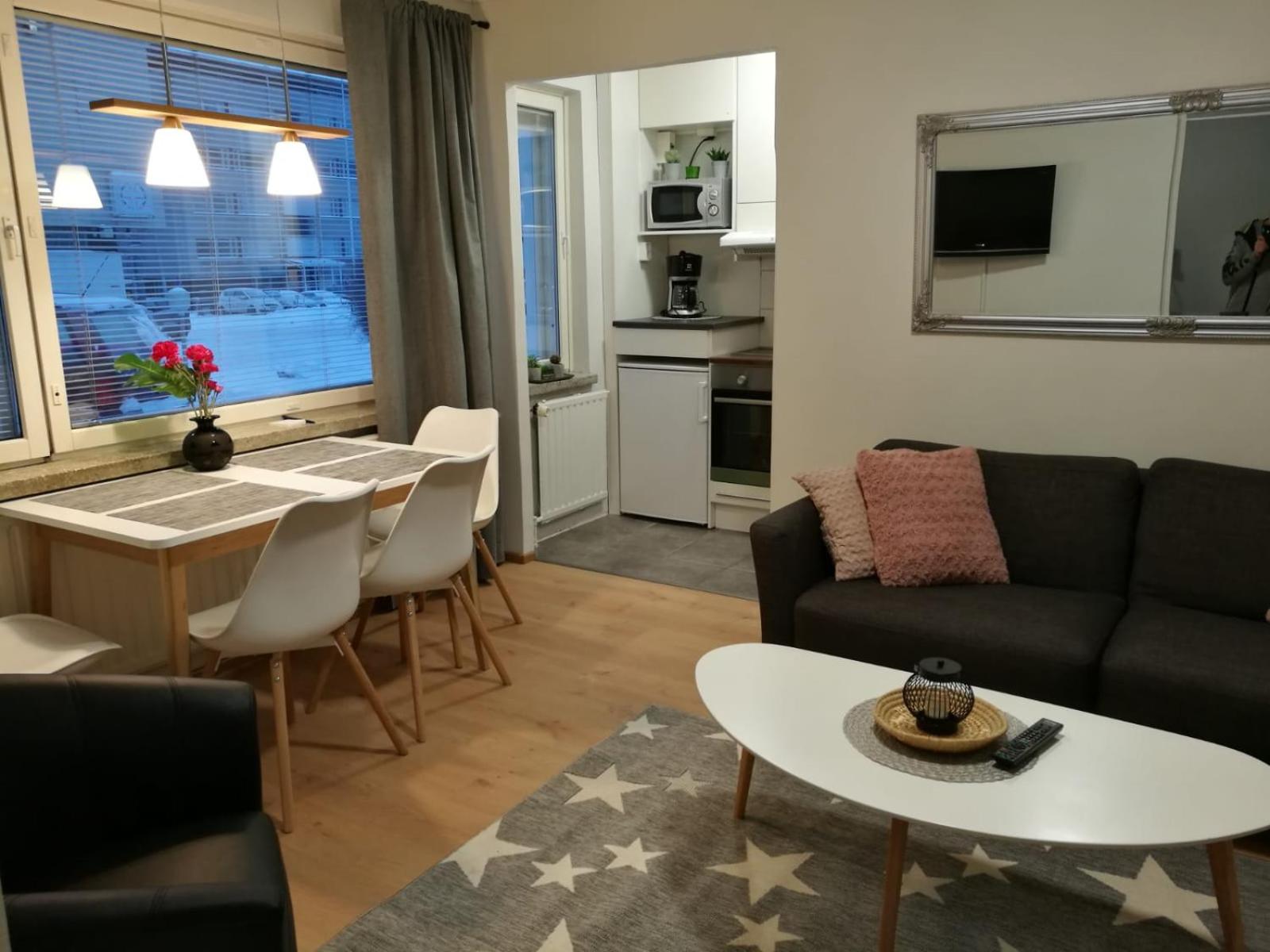 Apartment - Photo 2