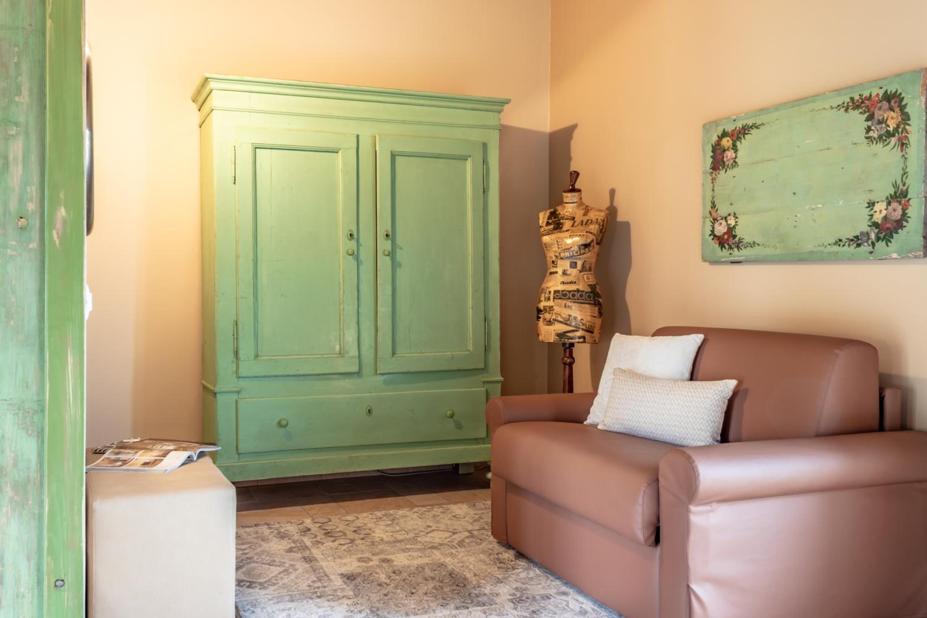 Comfort Triple Room