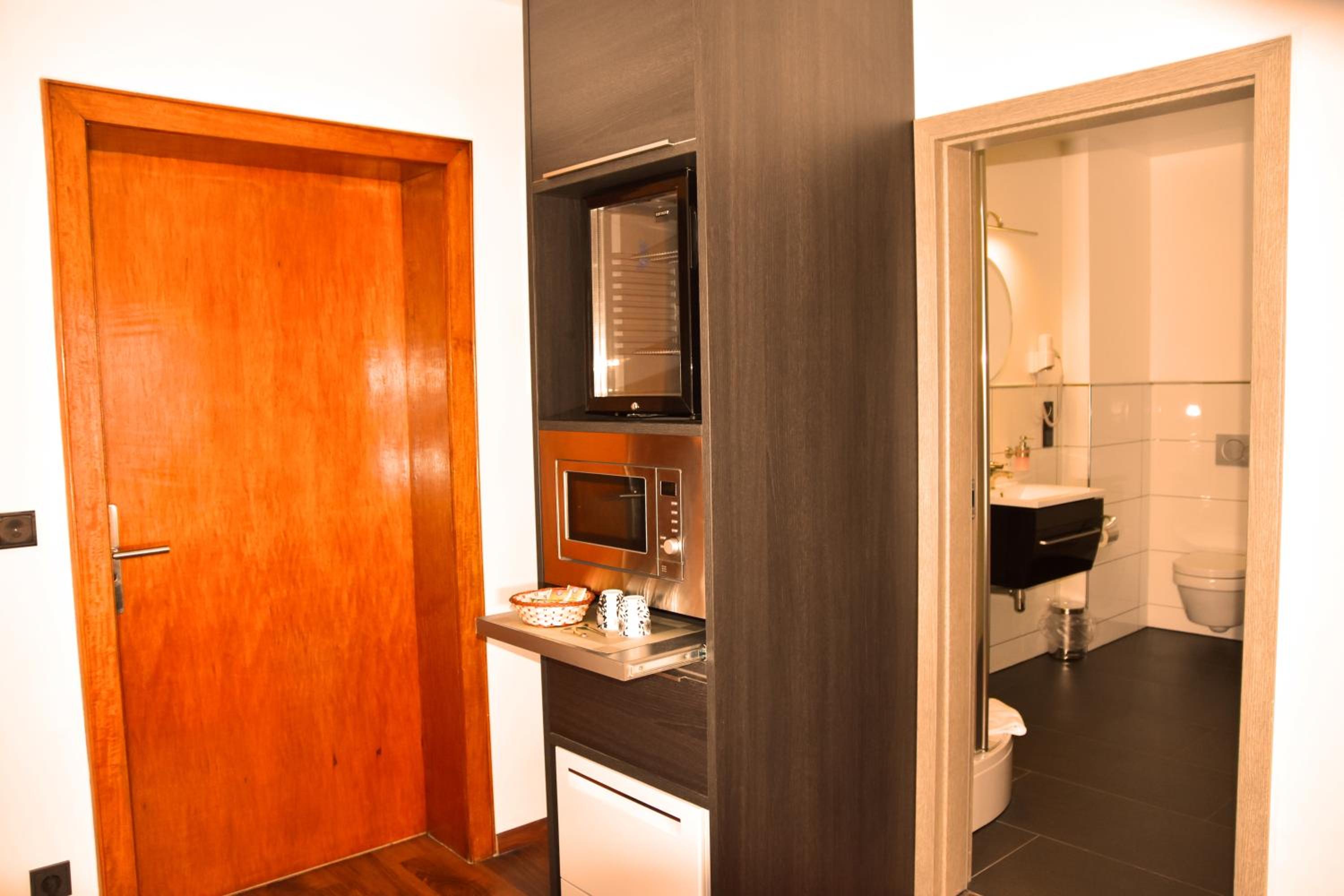 Standard Double Room - Photo 4