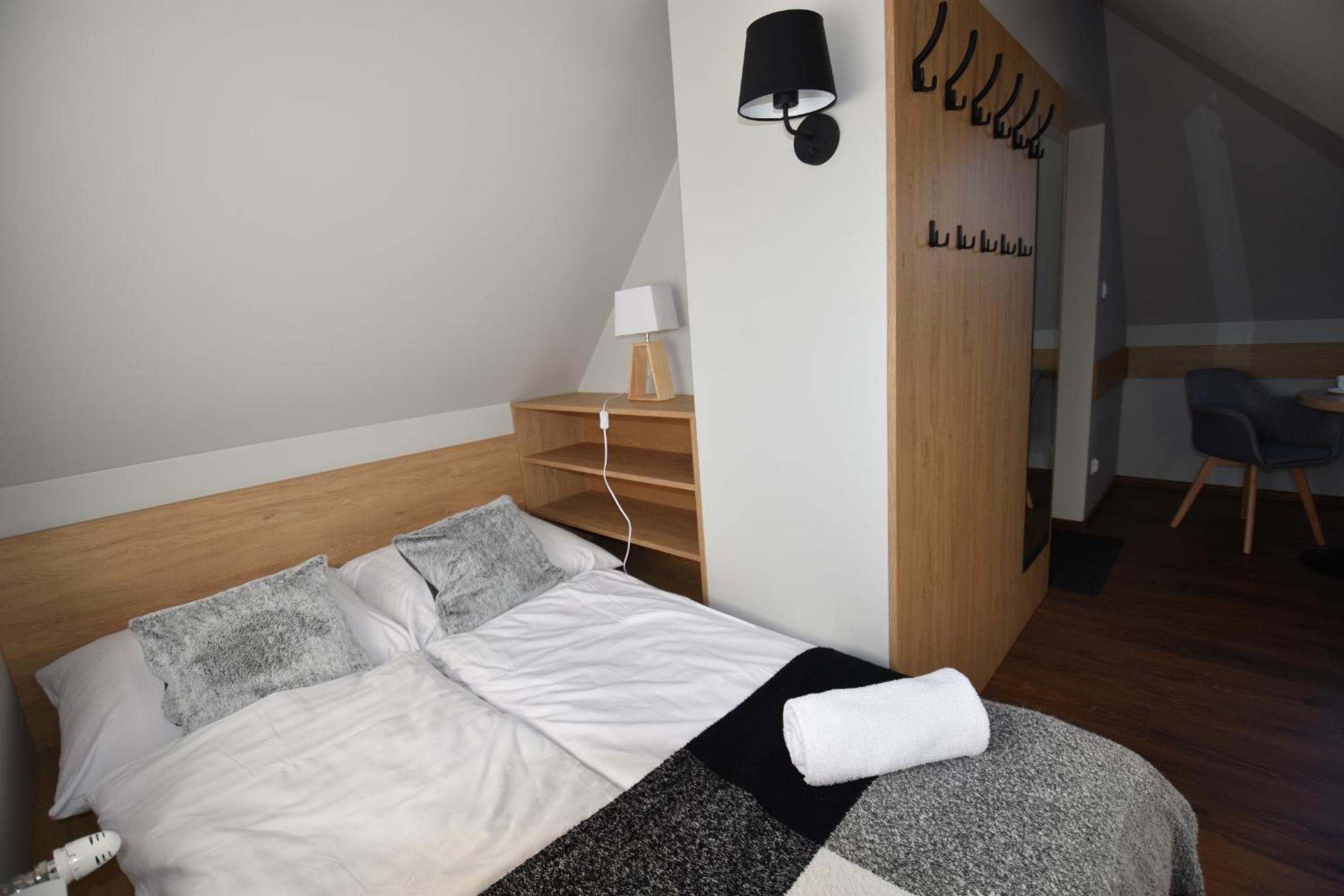 Single Room photo 2