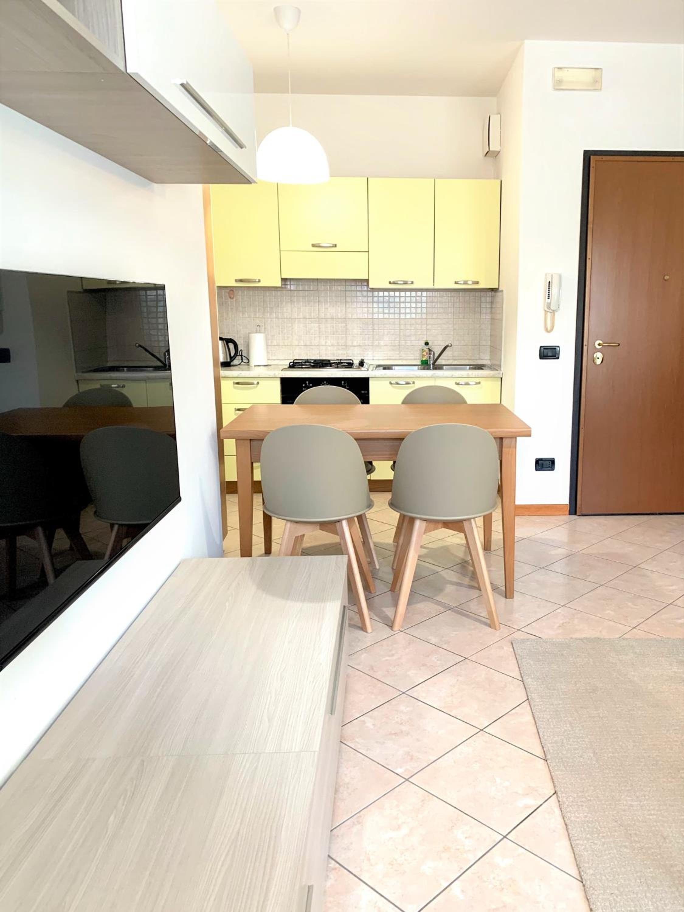 Apartment with Terrace photo 3