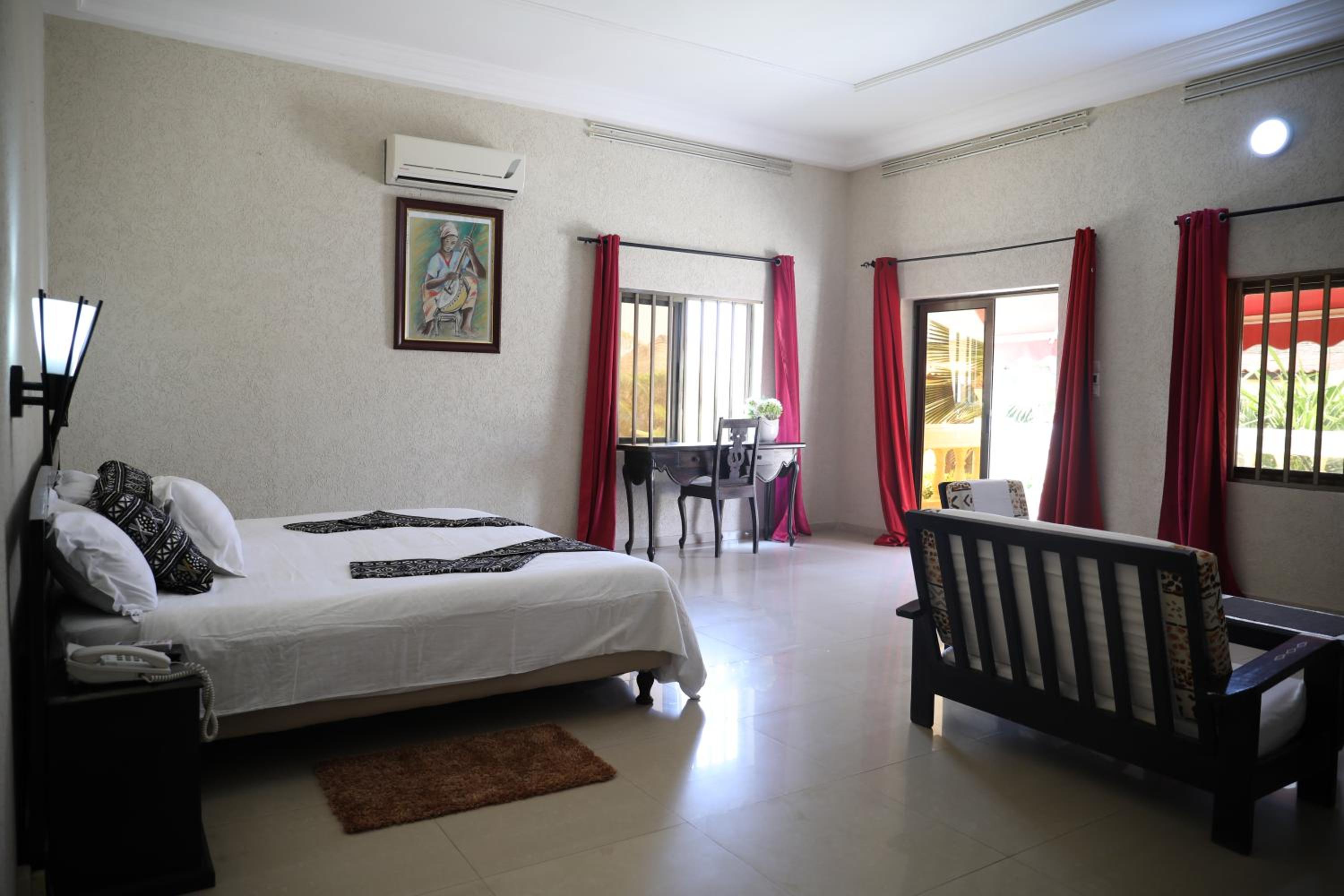Suite with Garden View photo 3