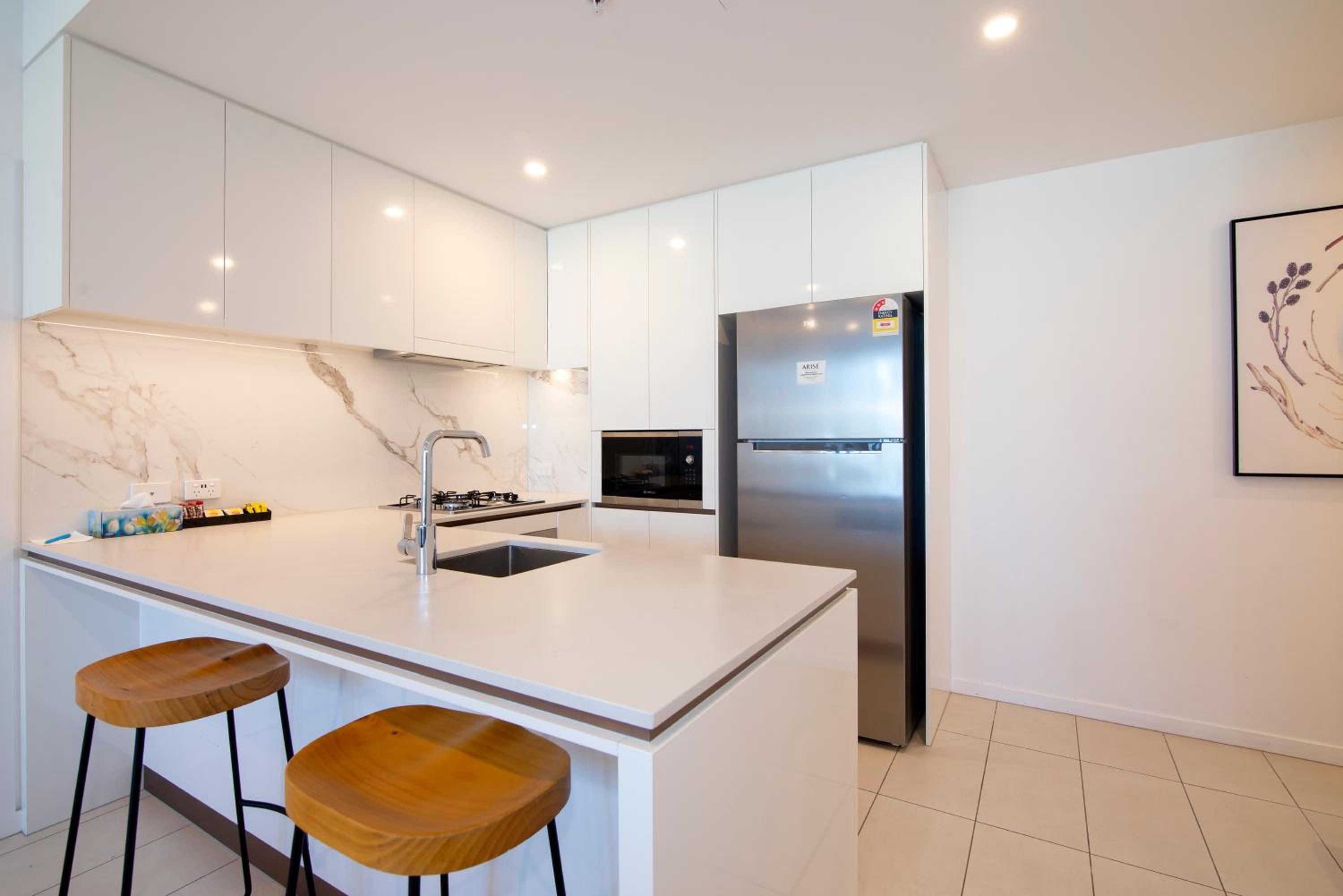 Two Bedroom Two Bathroom City View Apartment