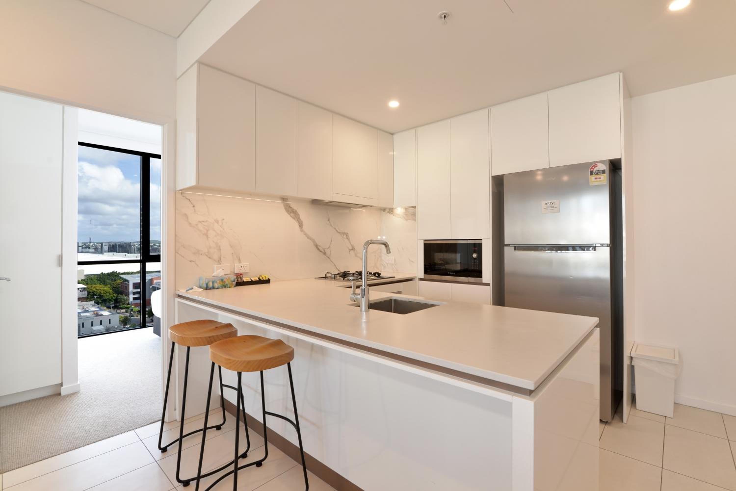 Two Bedroom Two Bathroom City View Apartment
