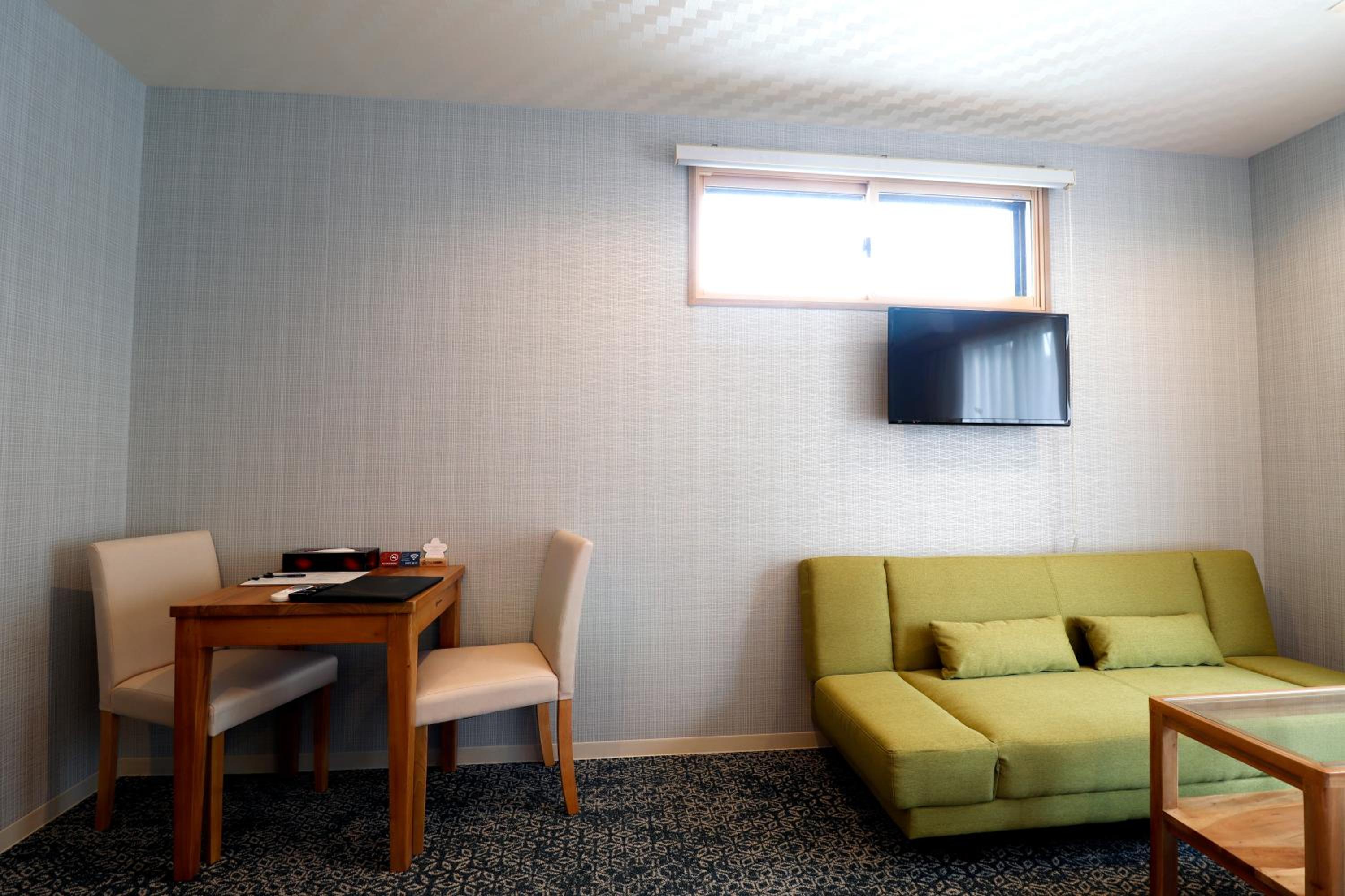 Studio with Sofa Bed - Photo 16