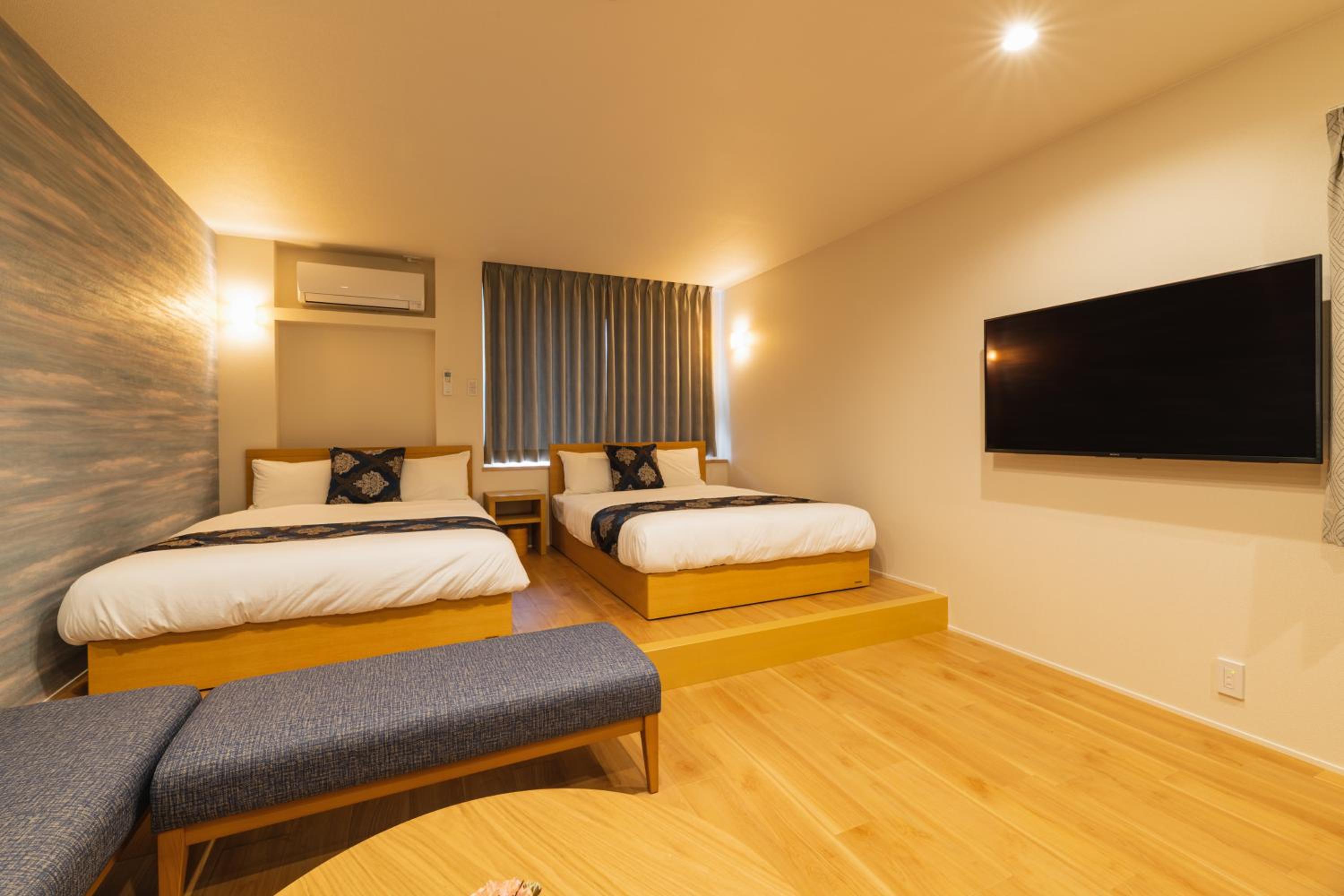 Standard Double Room with Two Double Beds - Photo 3