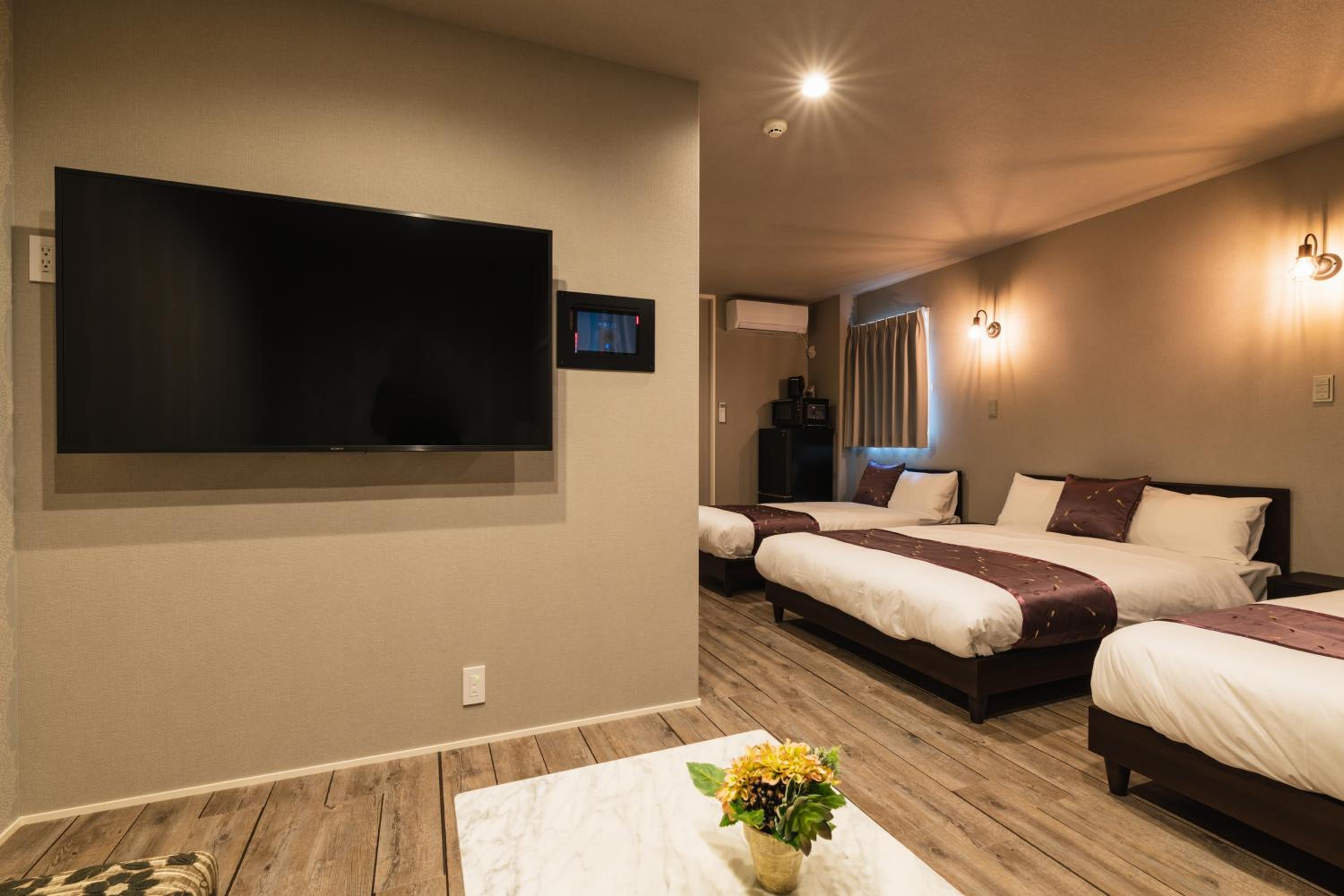 Standard Triple Room - Photo 1
