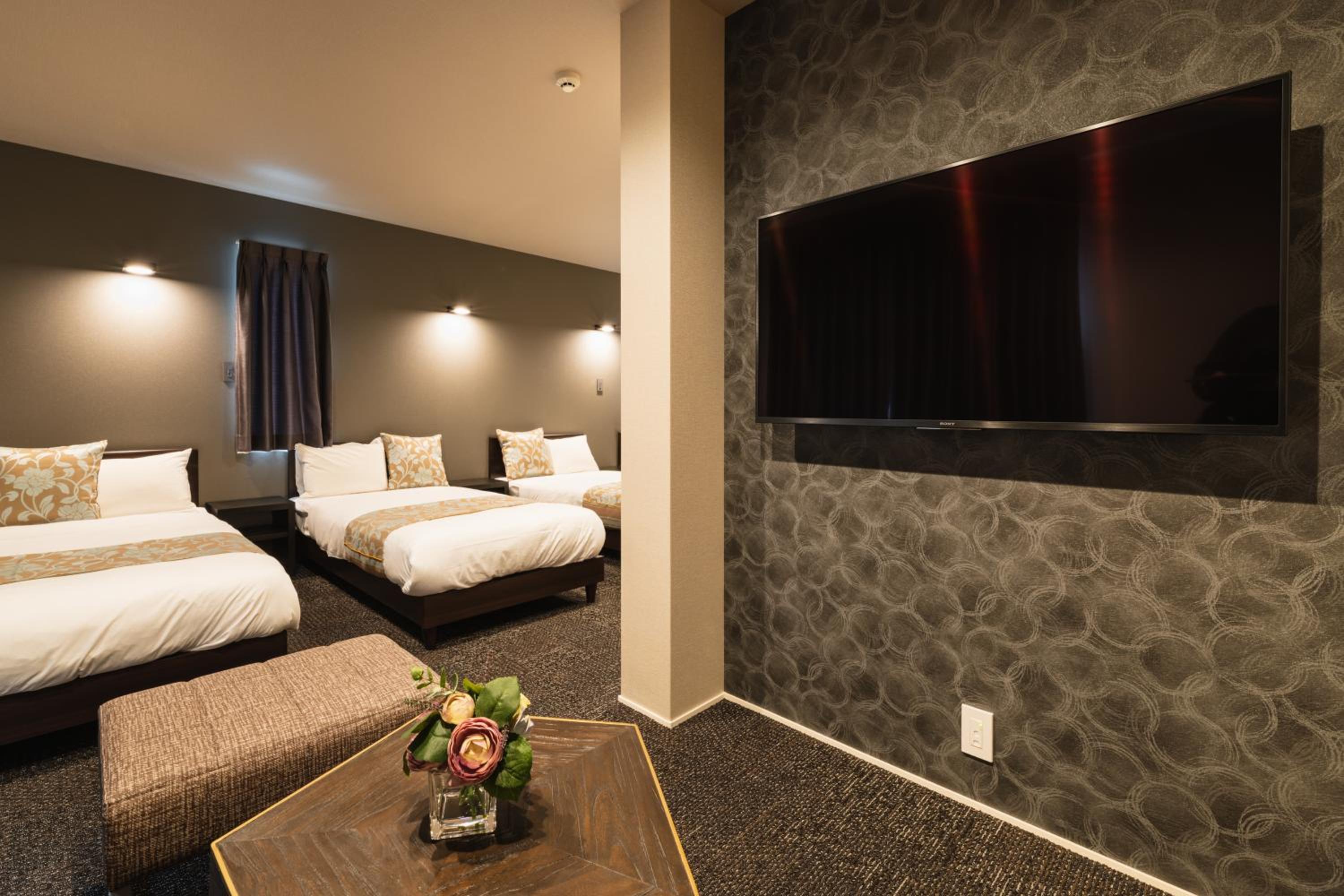Family Room with Bath - Photo 6