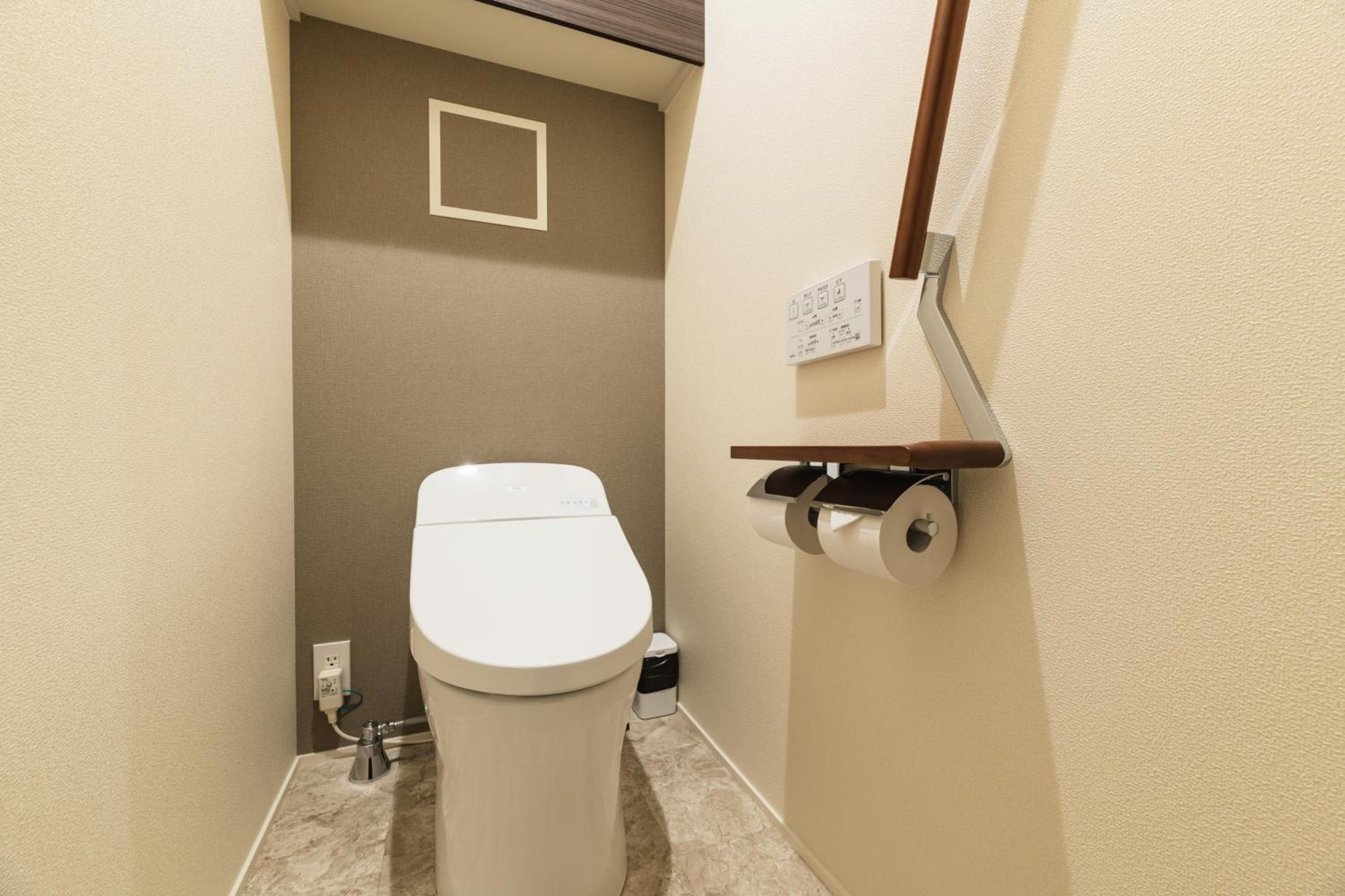 Standard Double Room with Two Double Beds - Photo 11
