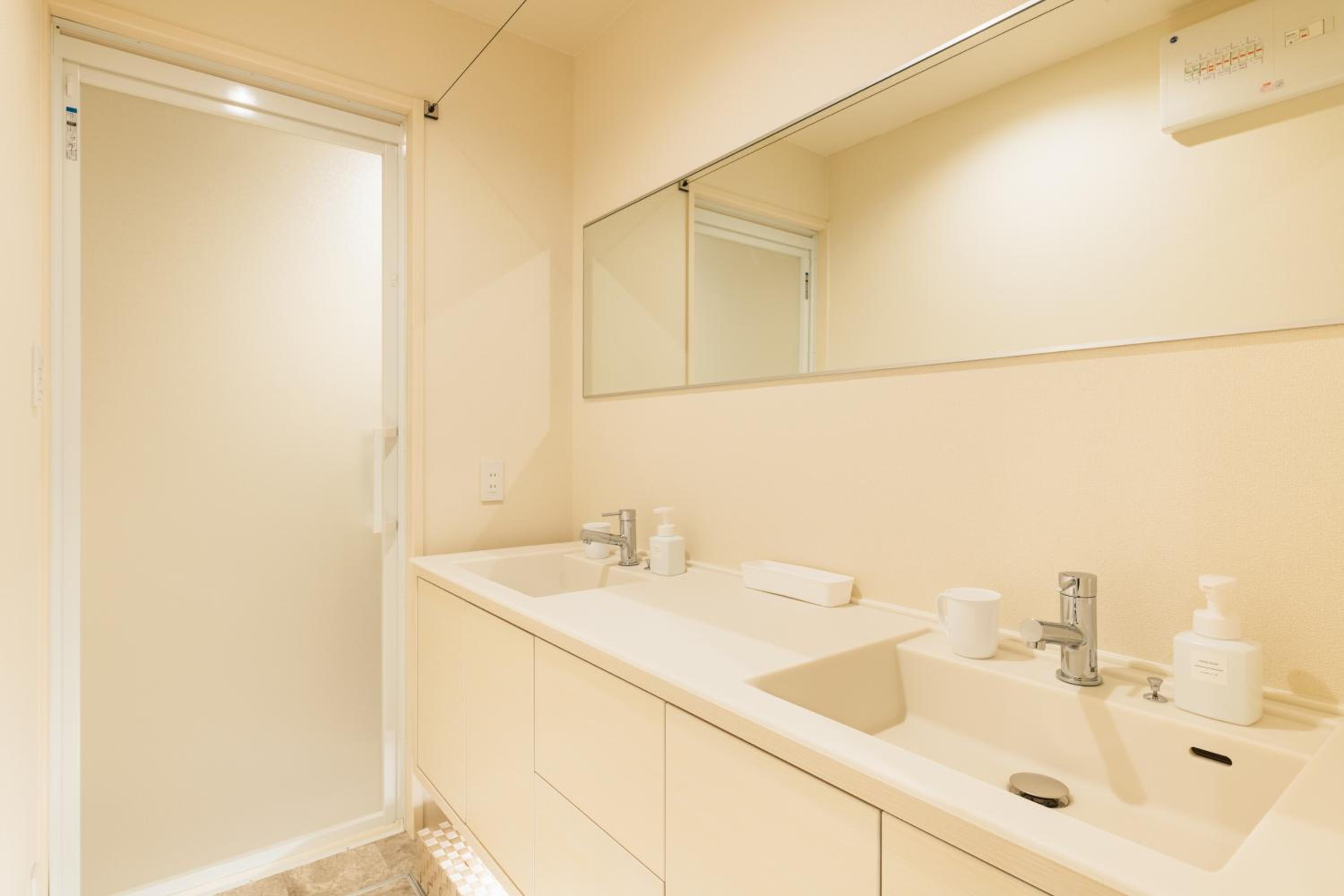 Family Room with Bath - Photo 8