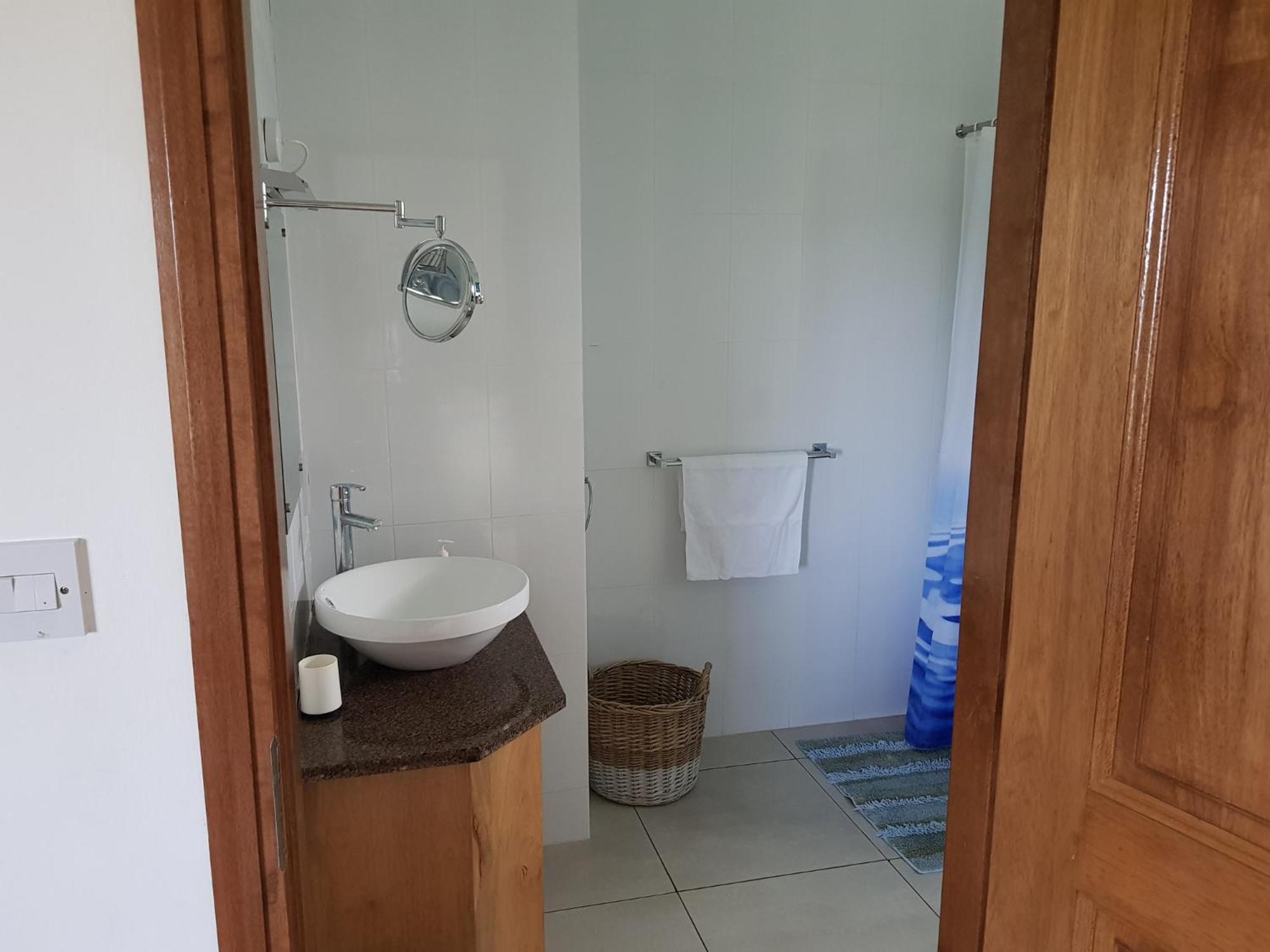 One-Bedroom House photo 2
