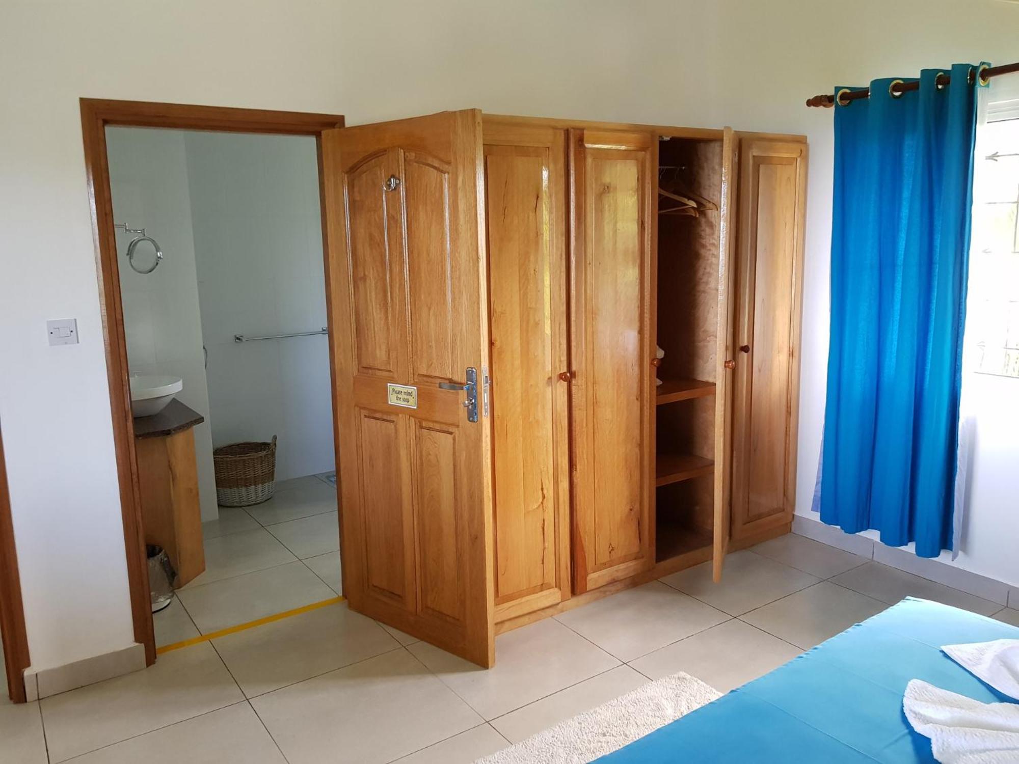 One-Bedroom House photo 3