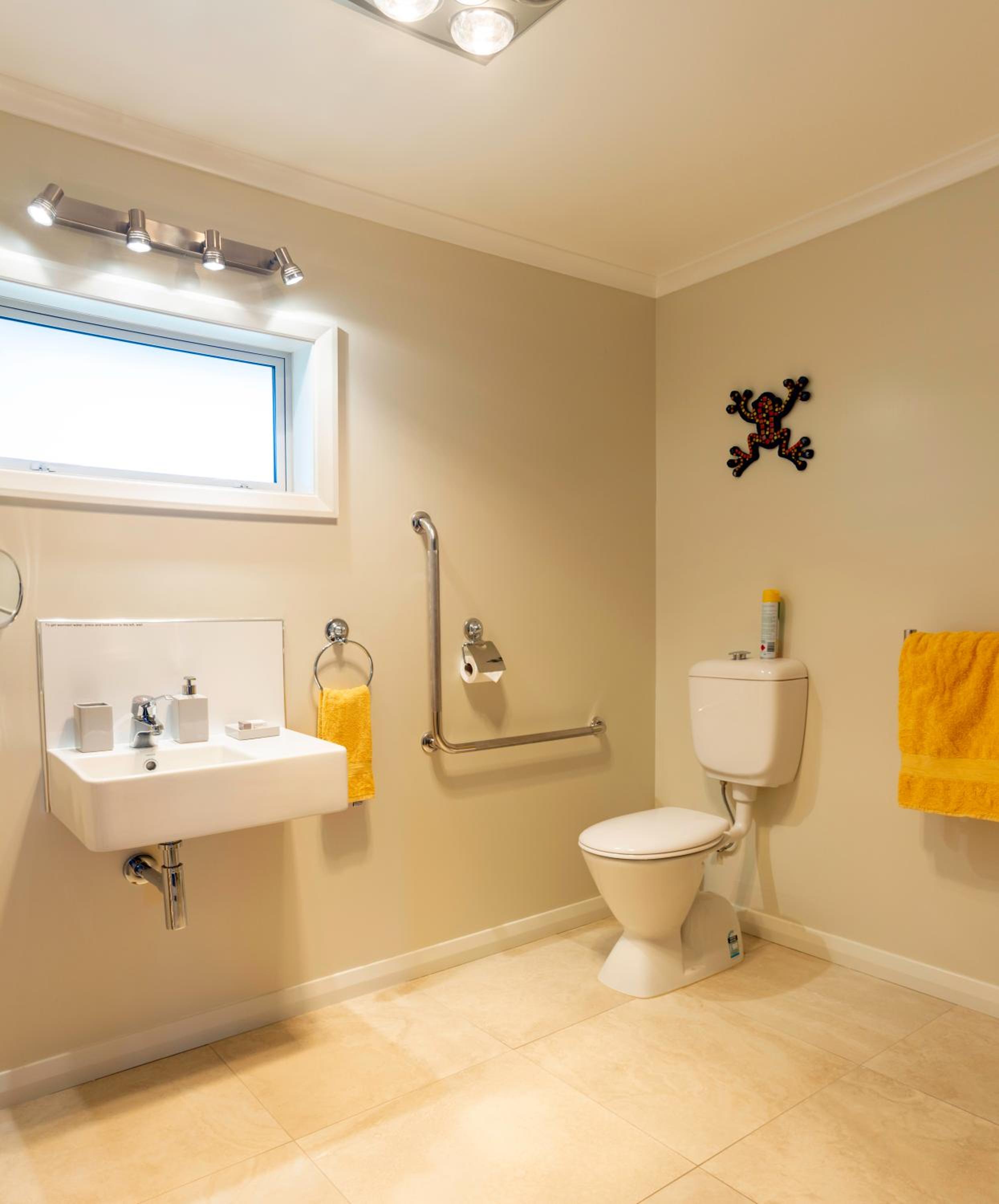 Standard Triple Room photo 3