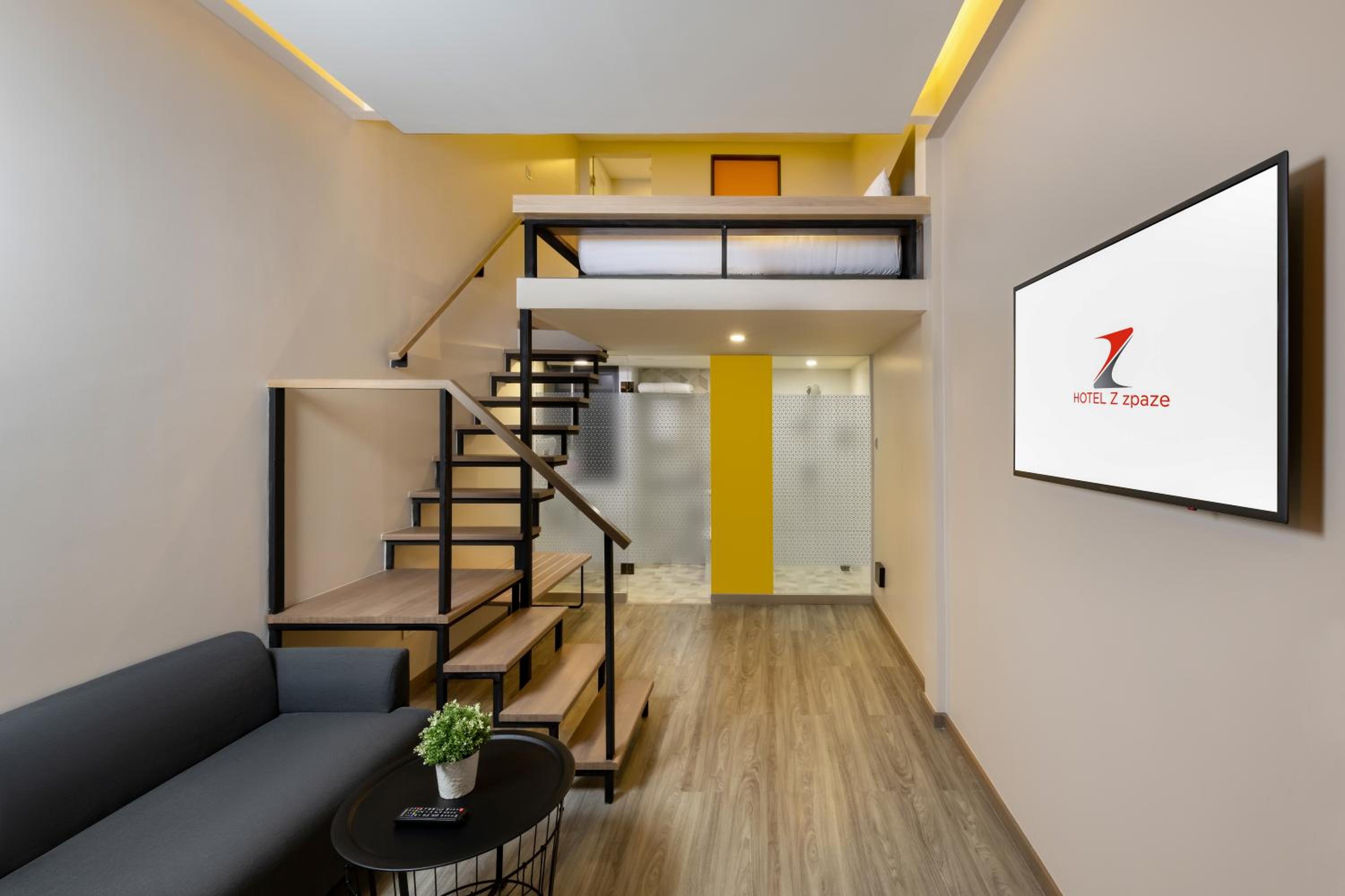 Duplex Twin Room photo 2