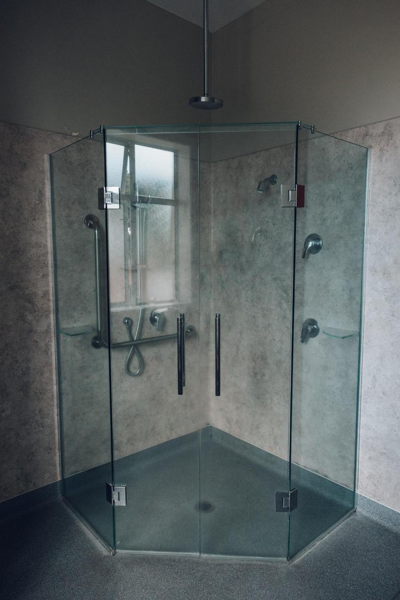 Standard Double Room with Shared Bathroom photo 1