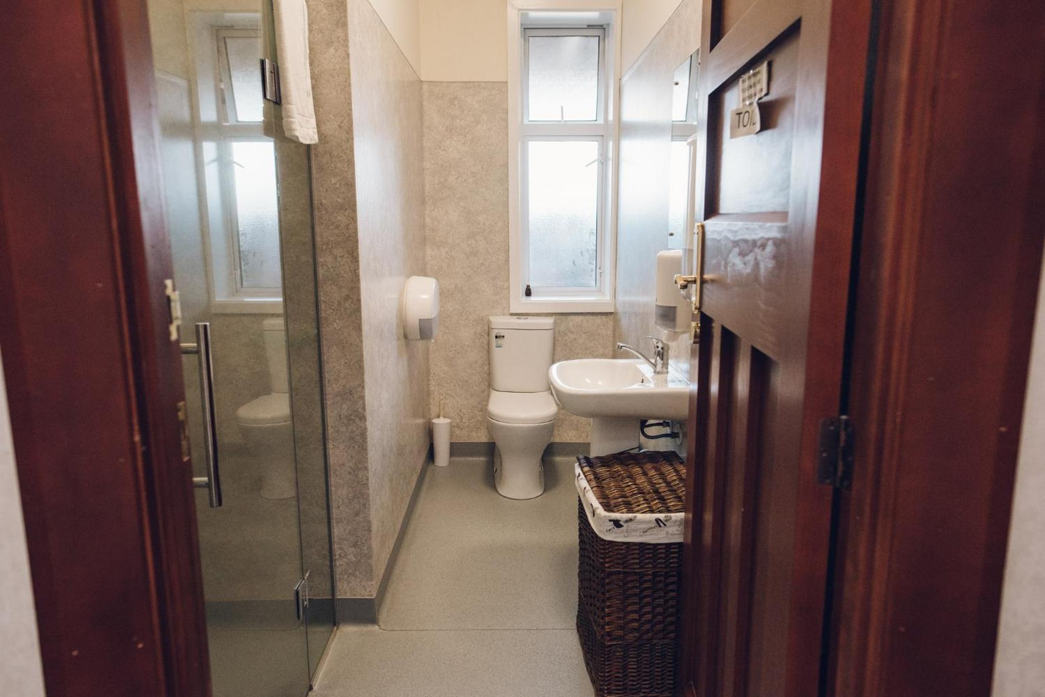 Standard Double Room with Shared Bathroom photo 2