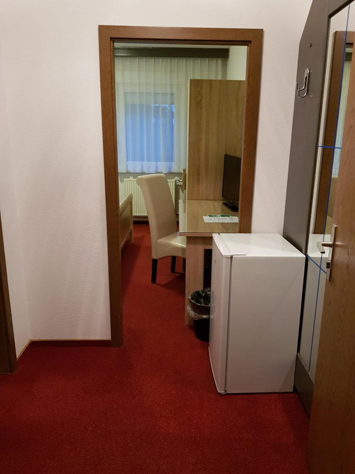 Double Room with Private Bathroom photo 2