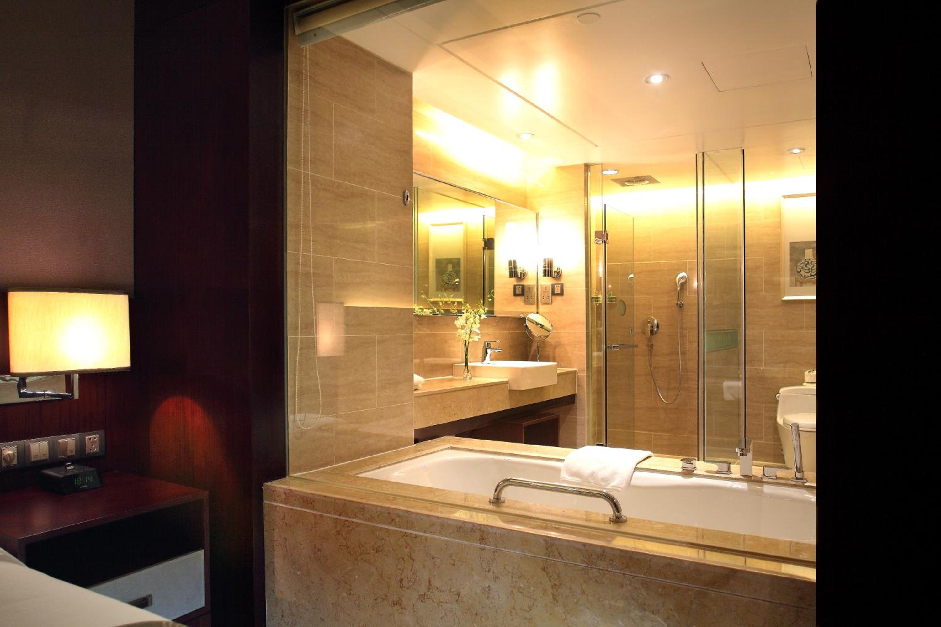 Executive King Suite photo 1