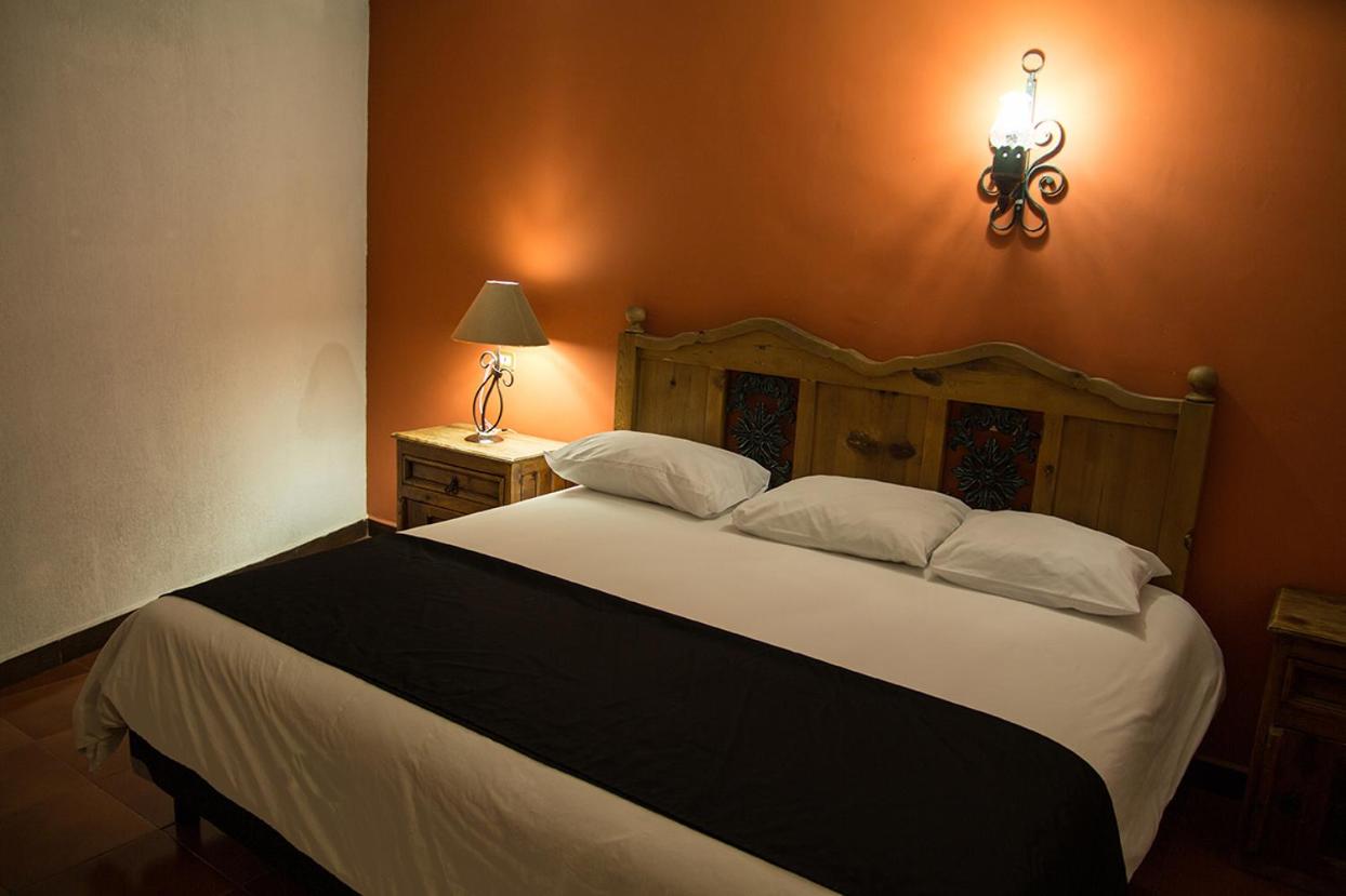 Deluxe Double or Twin Room - Photo 1