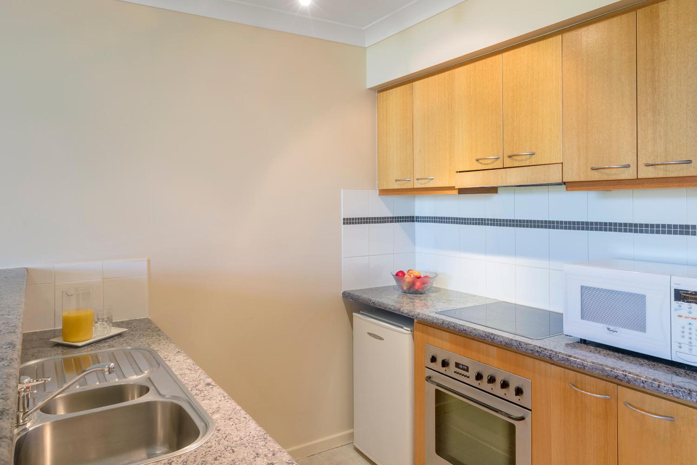 One-Bedroom Apartment - Photo 5