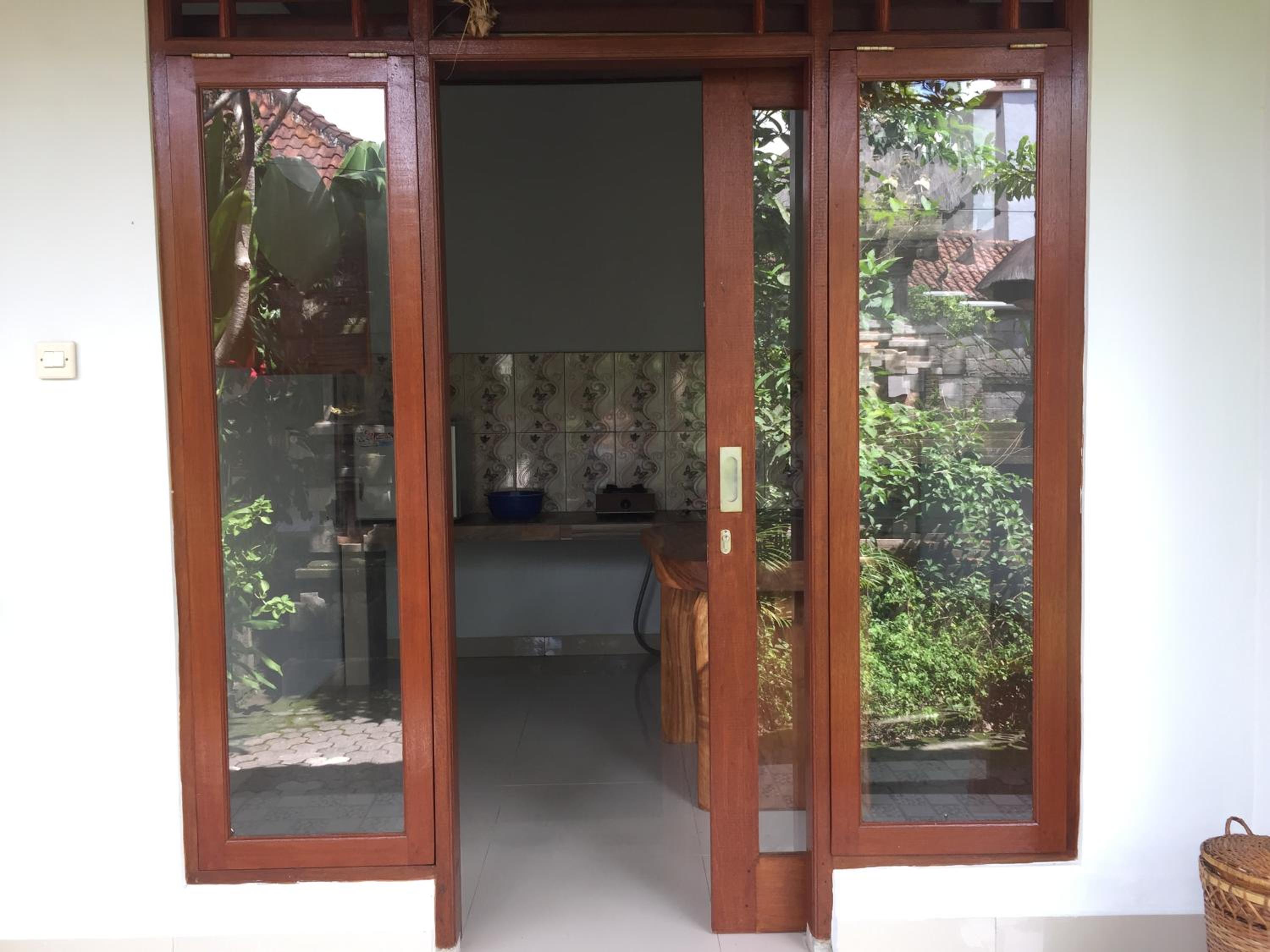 Double Room with Patio - Photo 4