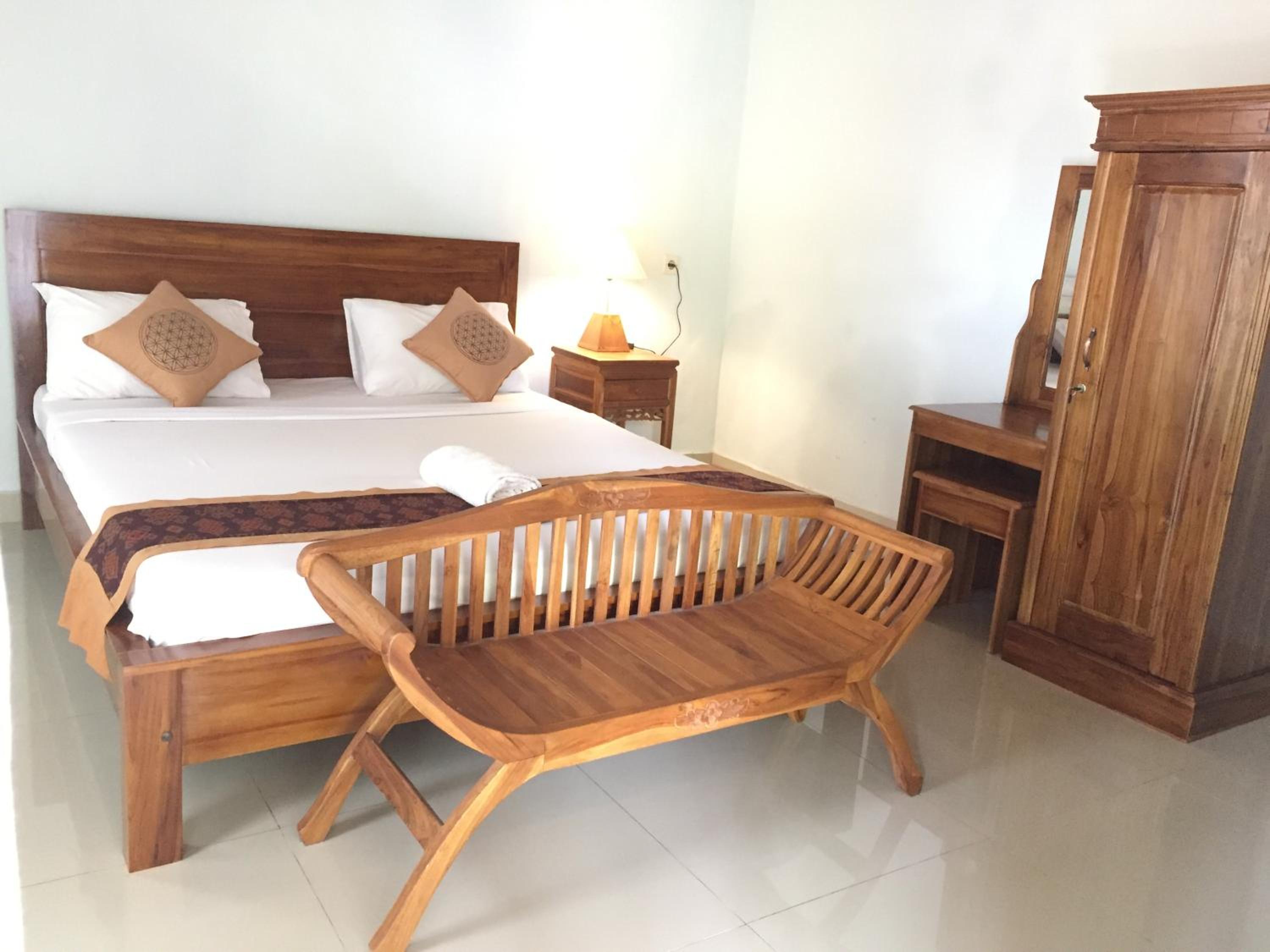 Double Room with Patio - Photo 2