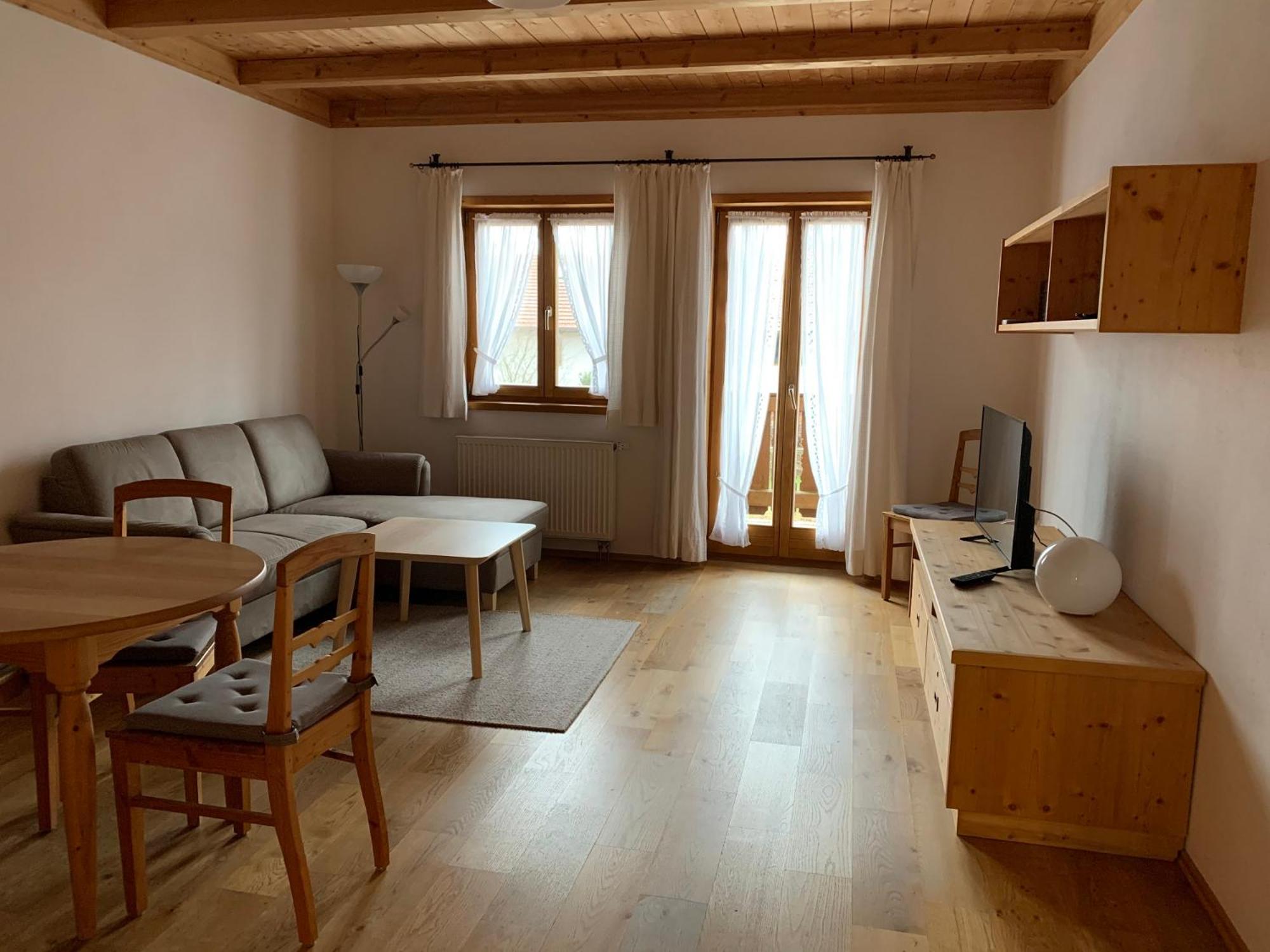 One-Bedroom Apartment photo 2