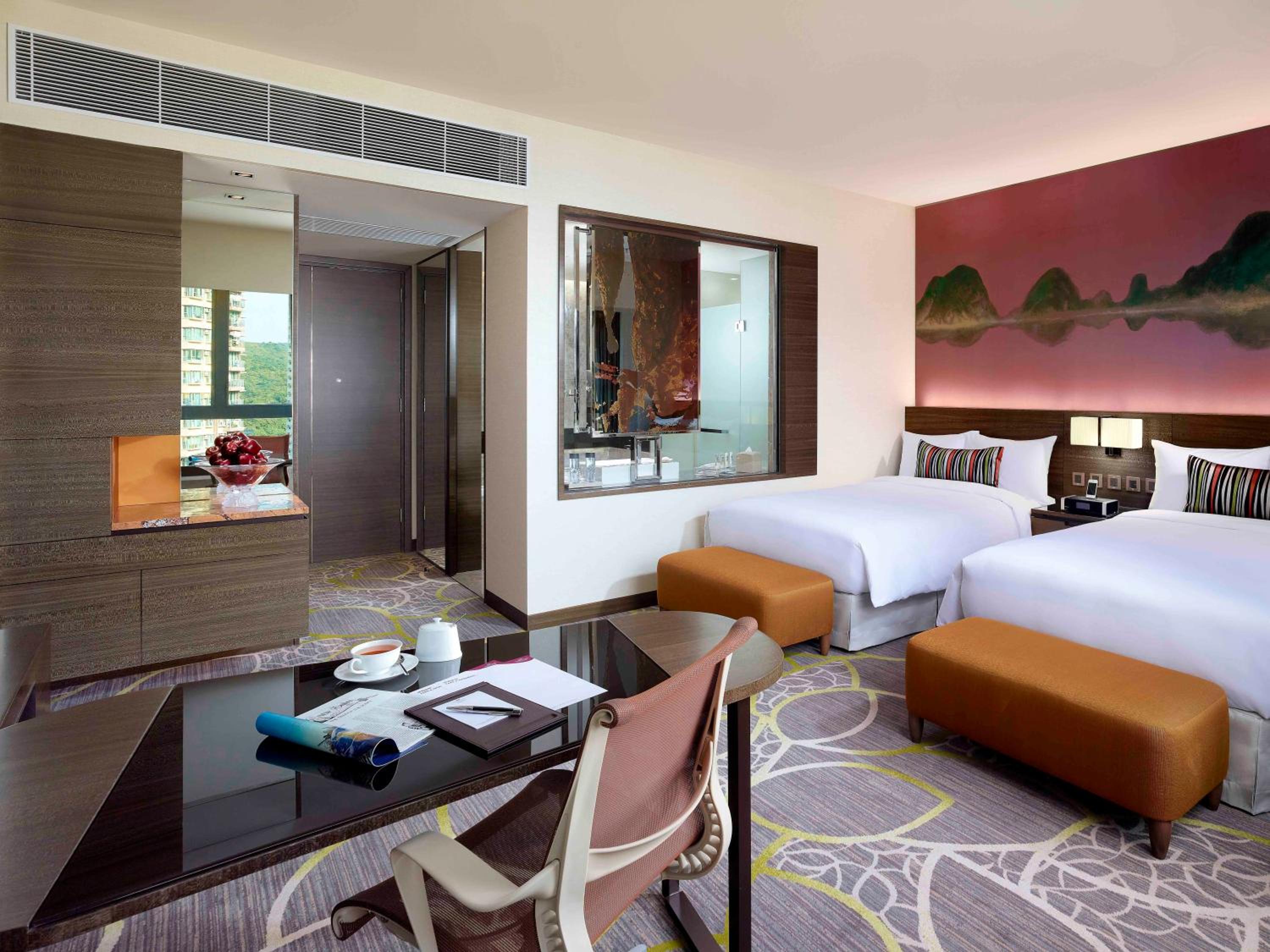 Standard Twin Room with Garden View - High Floor photo 2