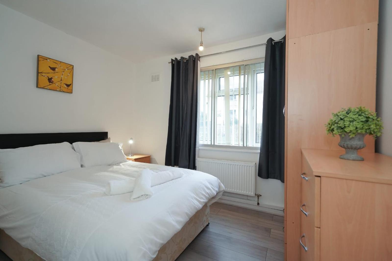 Two-Bedroom Apartment - Photo 10