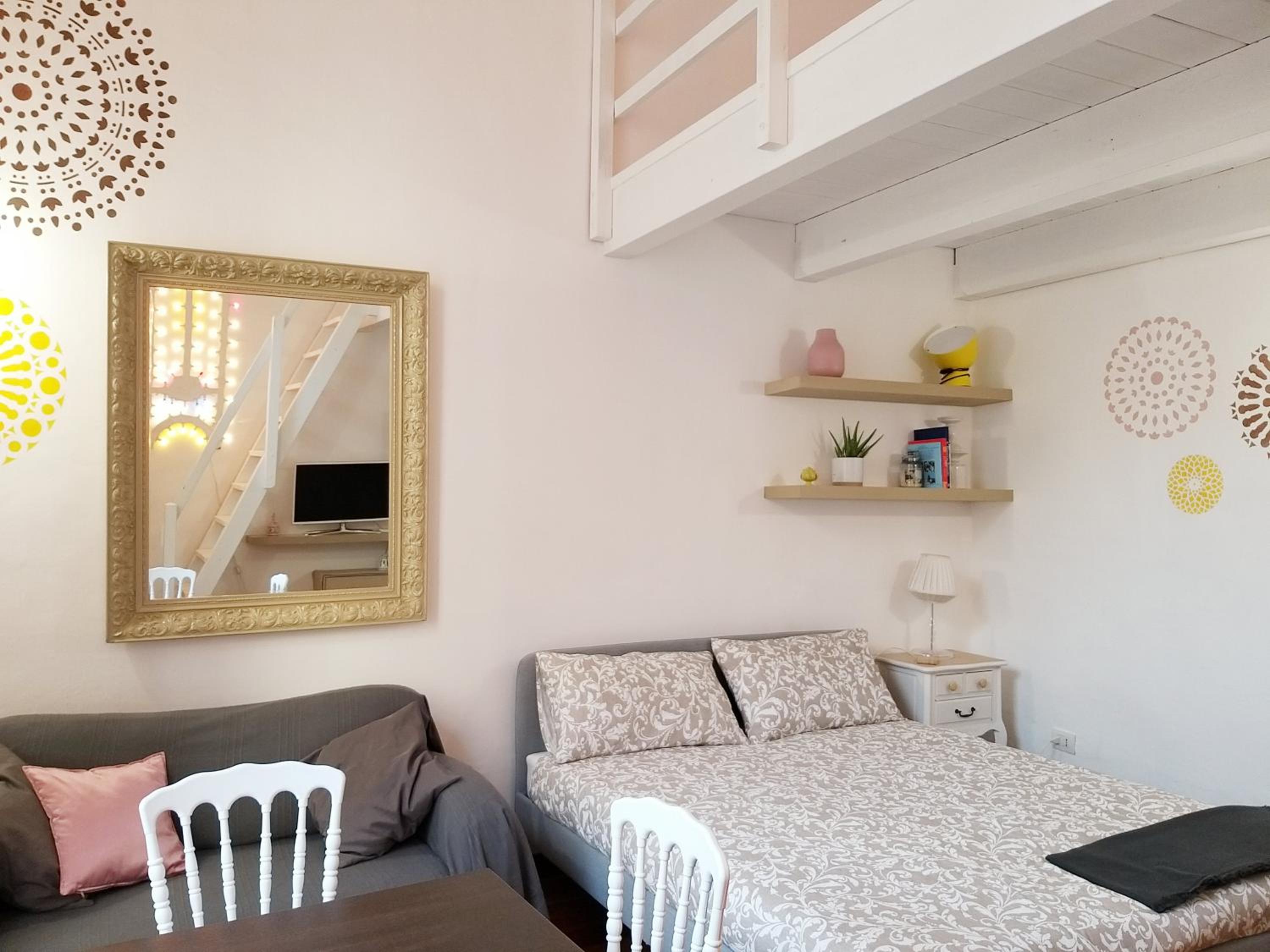 Two-Bedroom Apartment - Photo 7